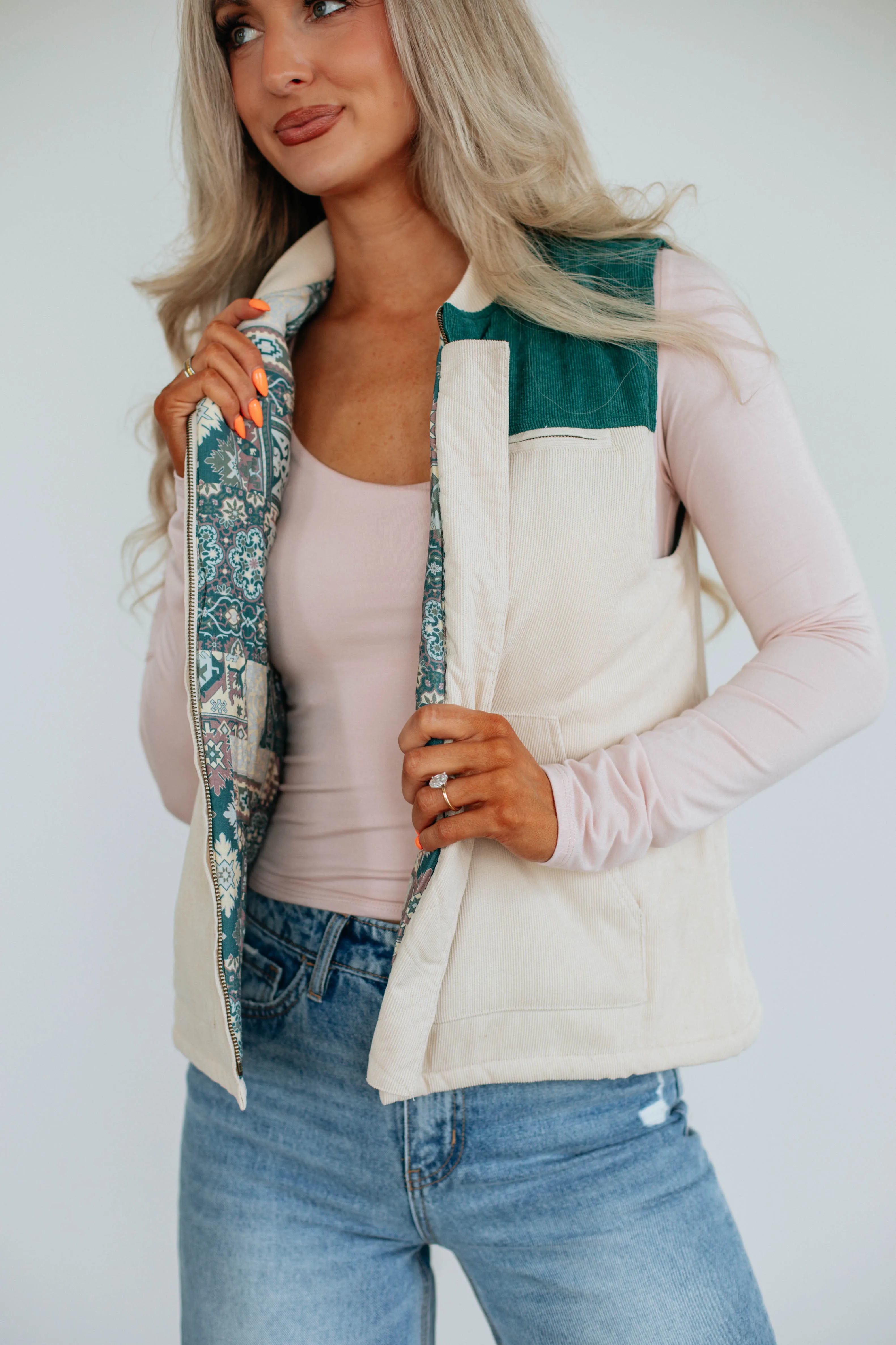 Townes Corduroy Vest sold by Wild Oak Boutique product image thumbnail 2