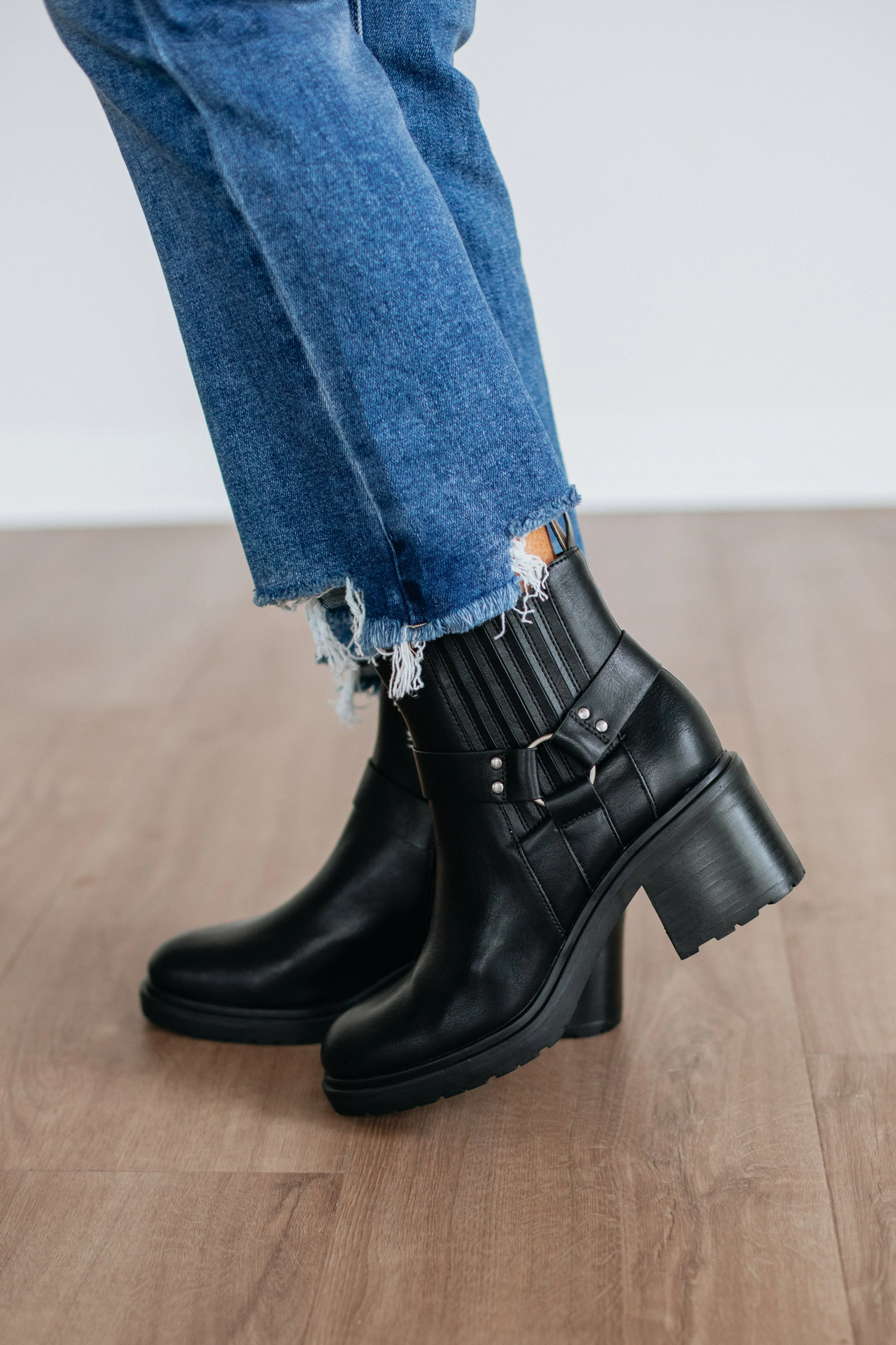 Not So Complicated Boots - Black sold by Wild Oak Boutique product image thumbnail 4