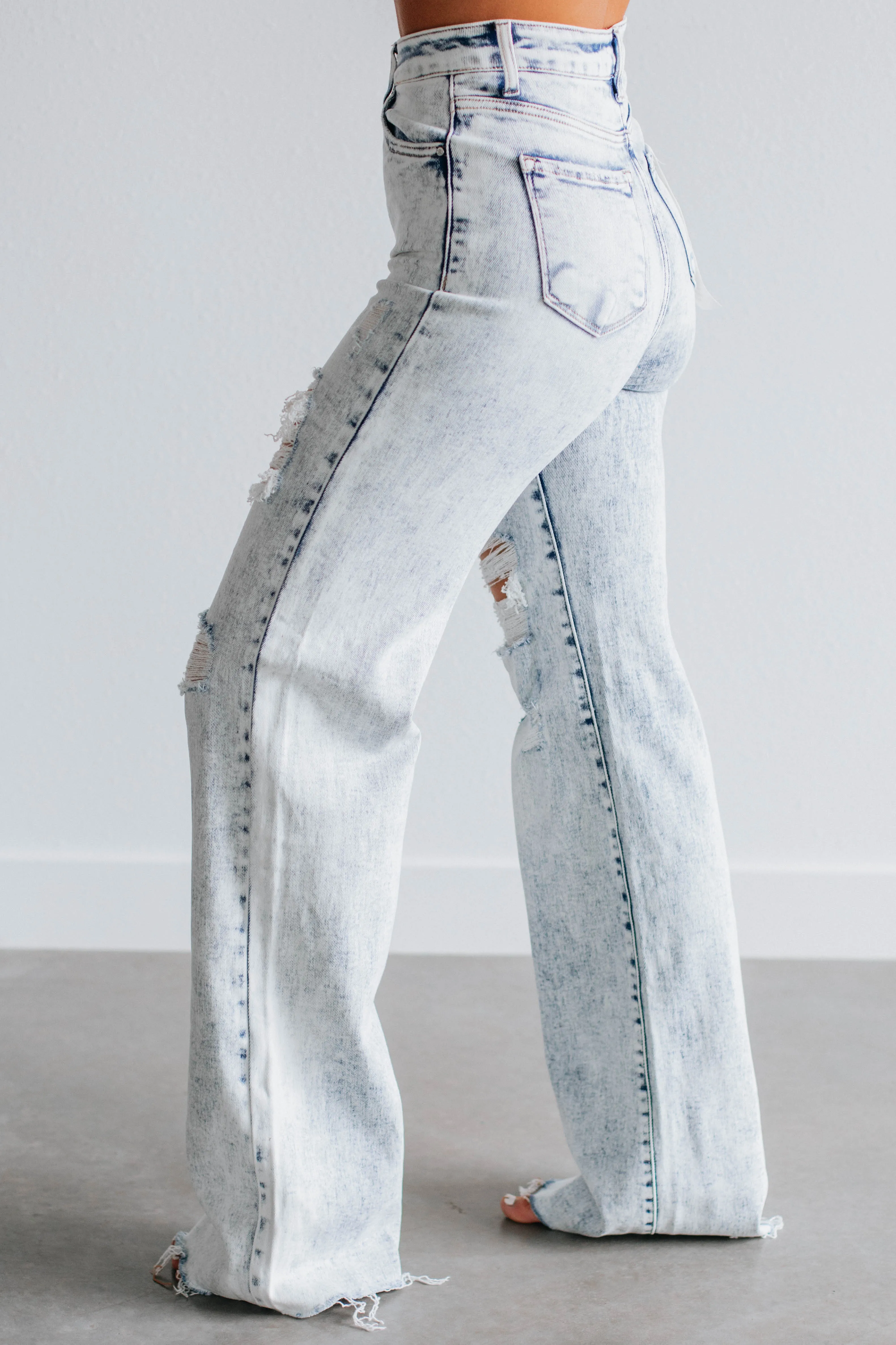 Avril Risen Jeans - Vintage Light Wash sold by Wild Oak Boutique product image thumbnail 2