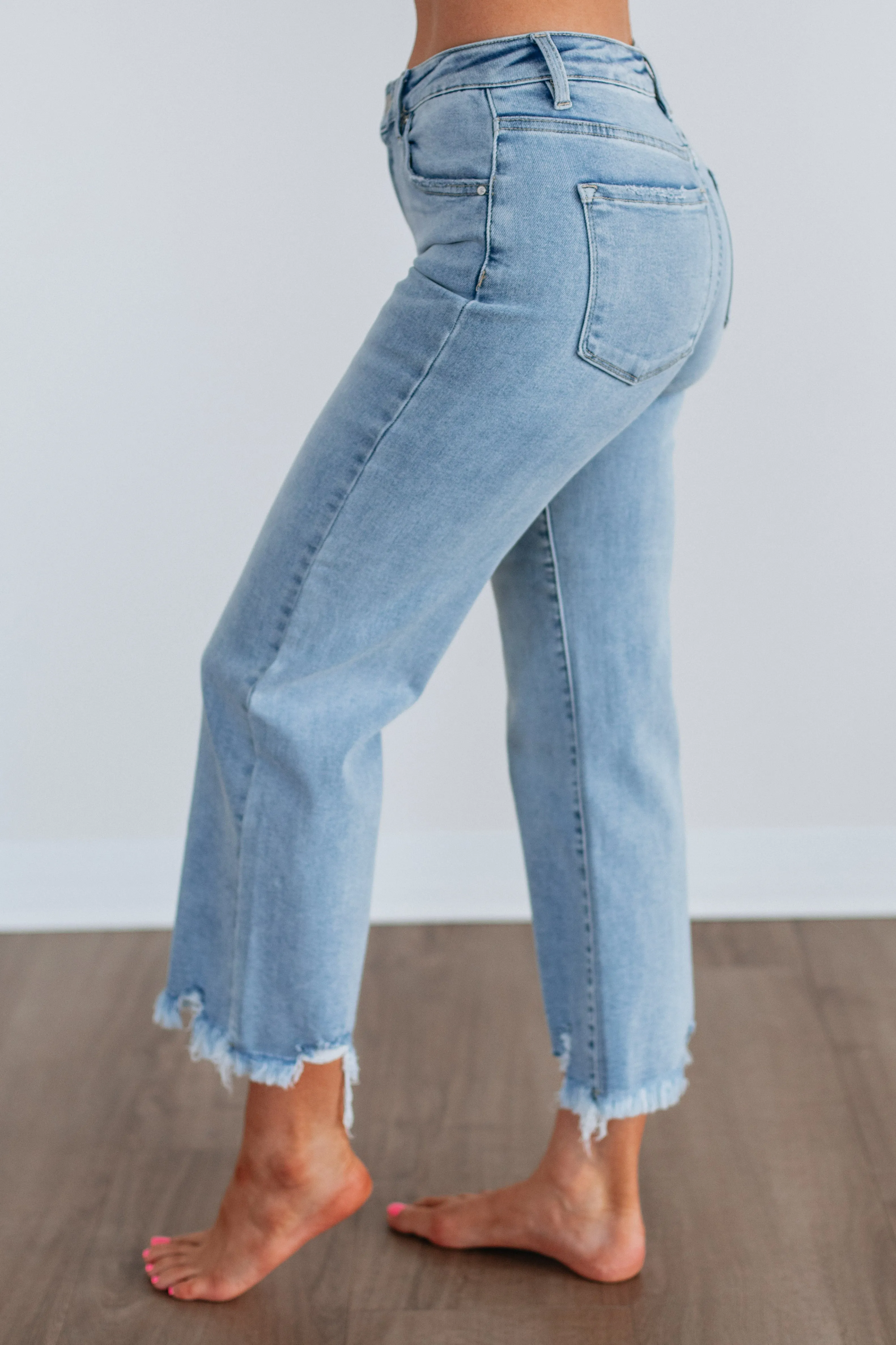 Gwynn Risen Jeans sold by Wild Oak Boutique product image thumbnail 2