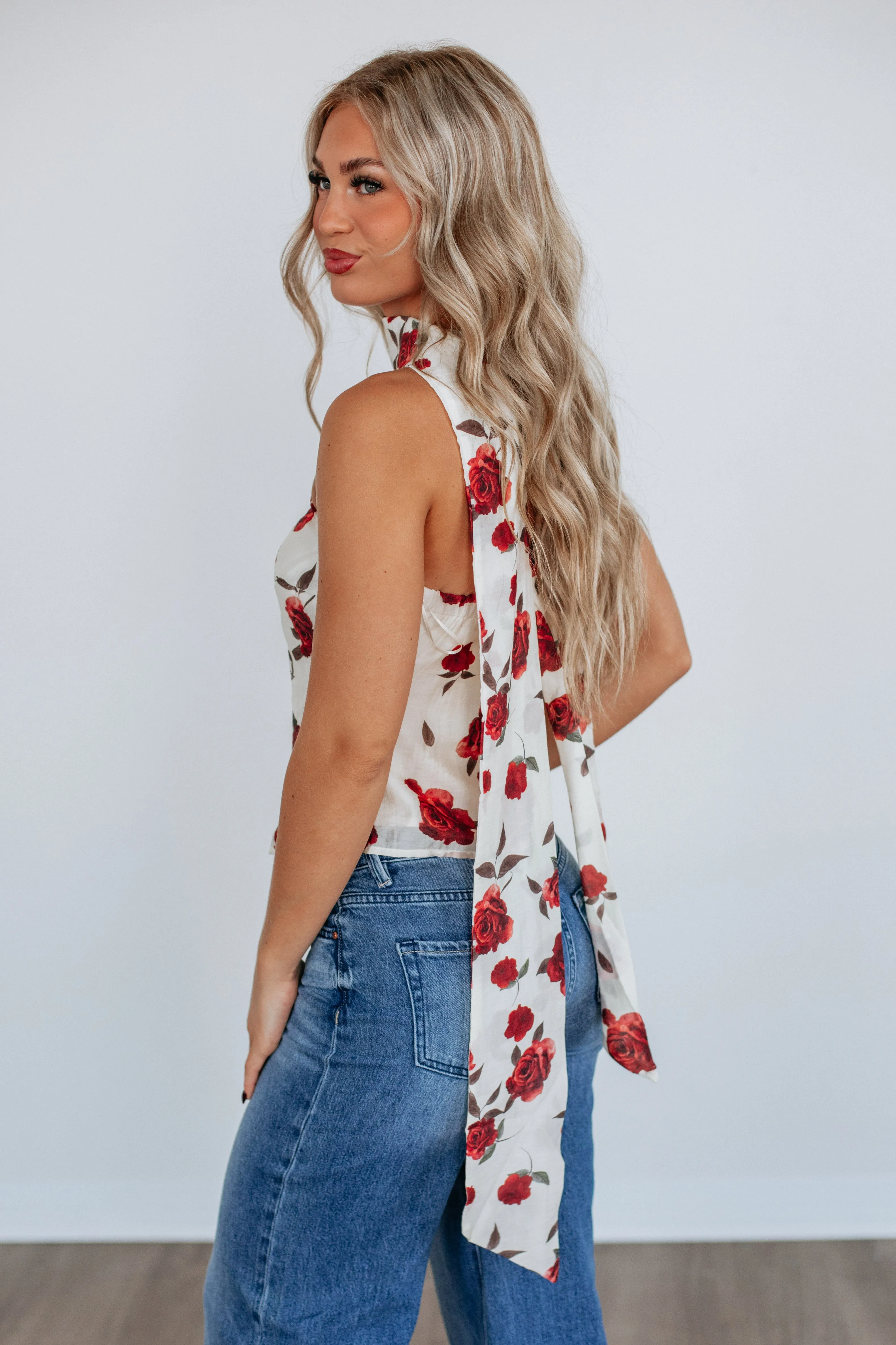 Astrielle Floral Top sold by Wild Oak Boutique product image thumbnail 3