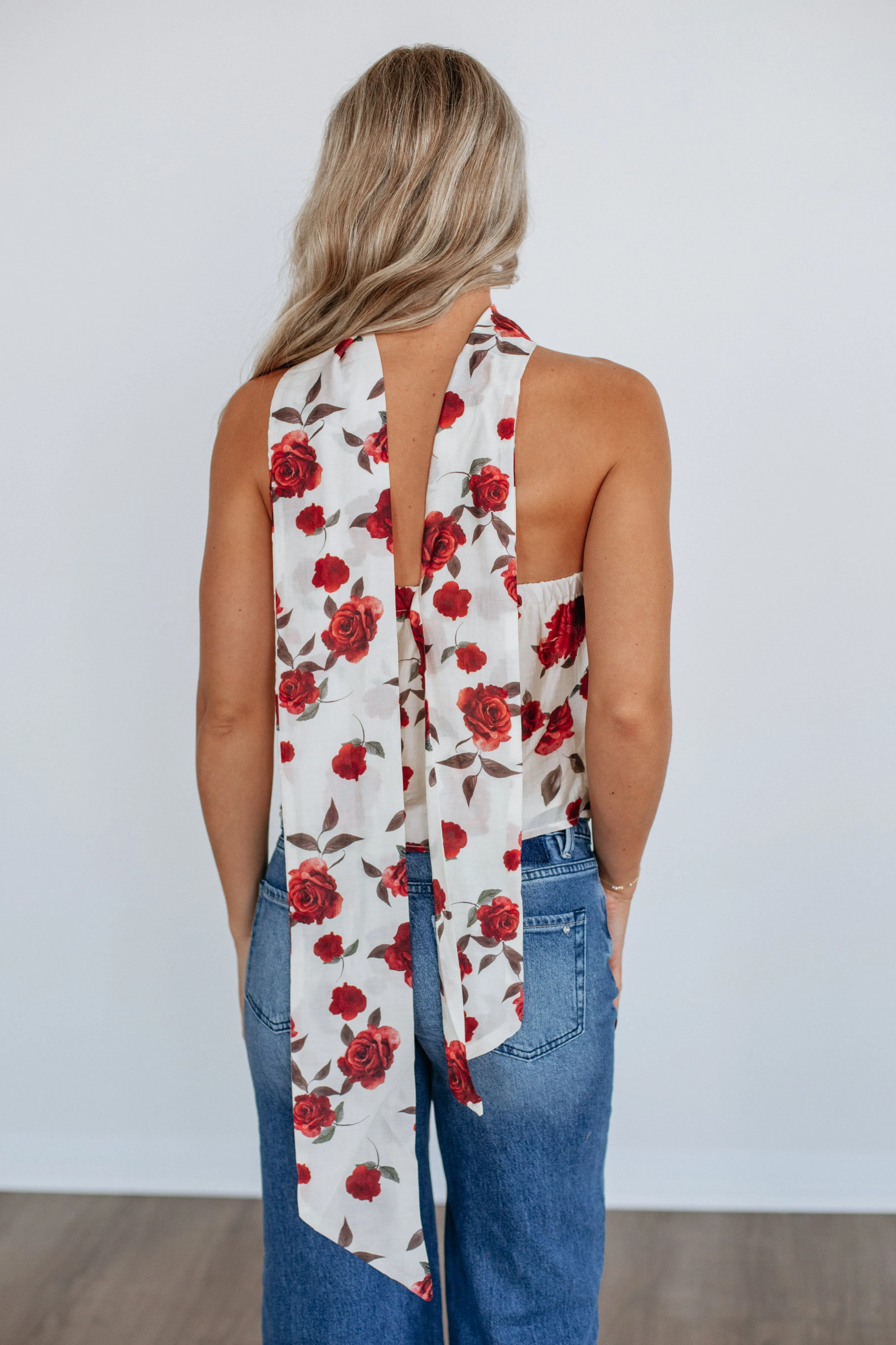 Astrielle Floral Top sold by Wild Oak Boutique product image thumbnail 4