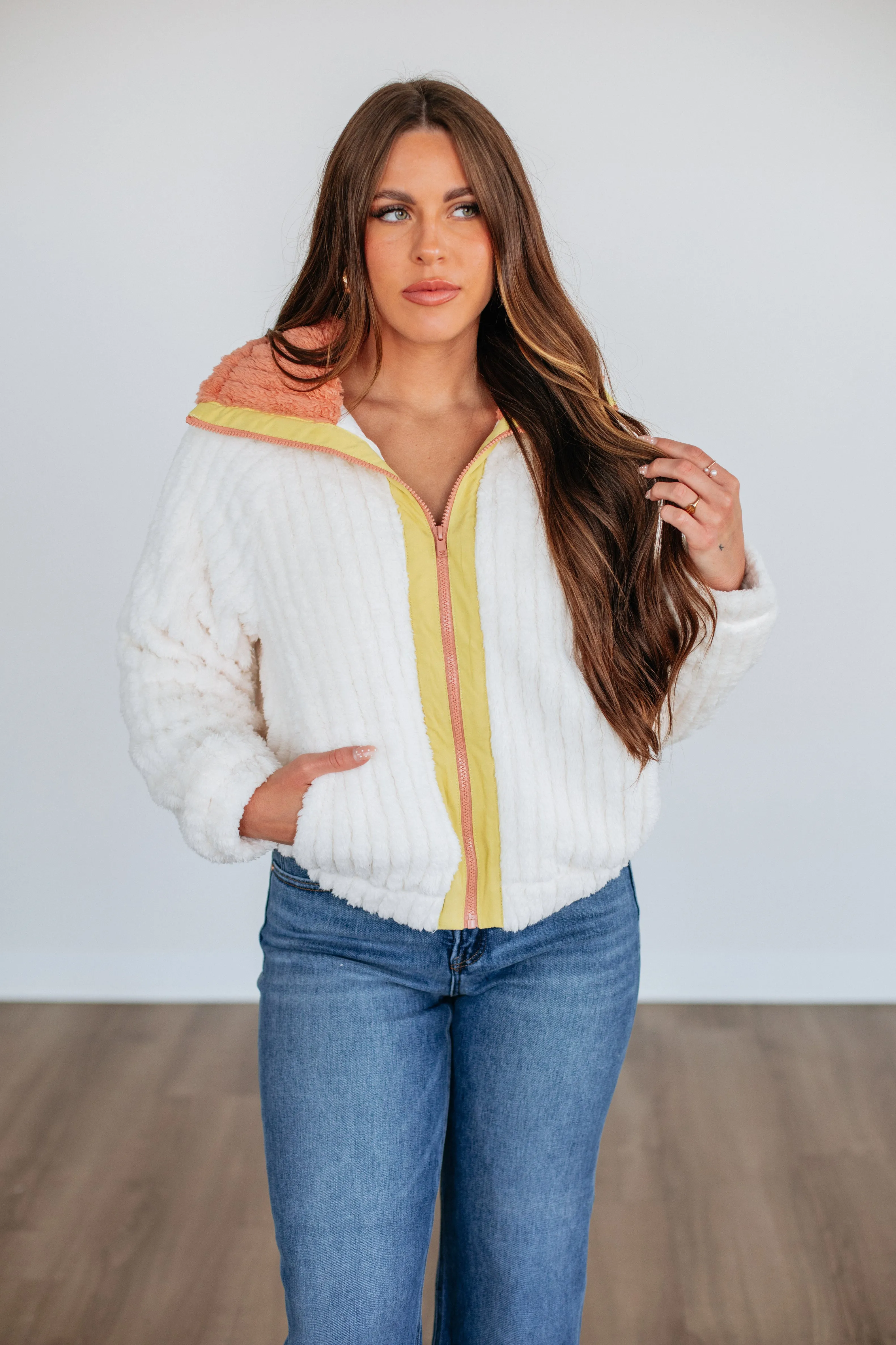 Lauri Sherpa Jacket sold by Wild Oak Boutique product image thumbnail 2