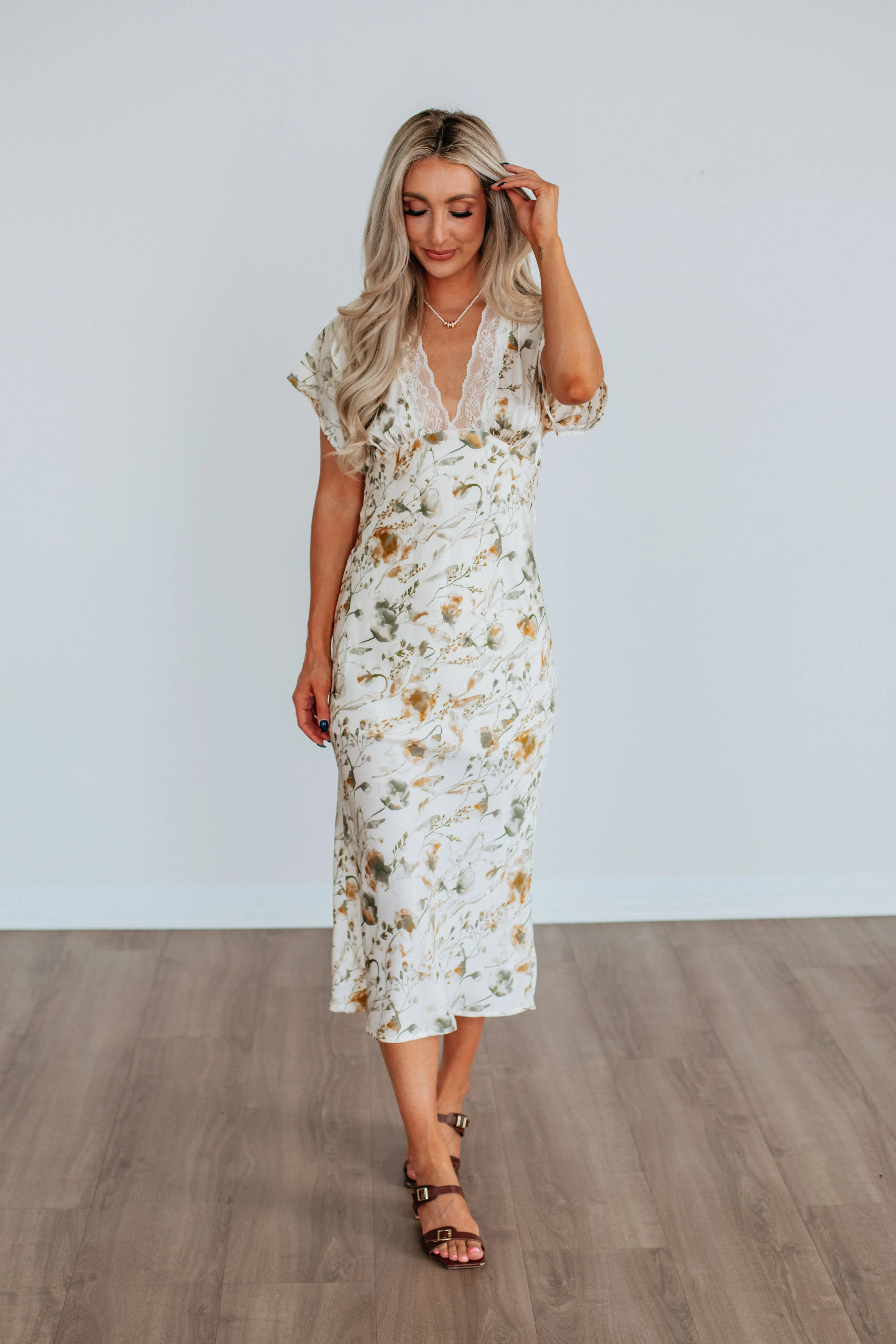 Merissa Maxi Dress sold by Wild Oak Boutique product image thumbnail 4