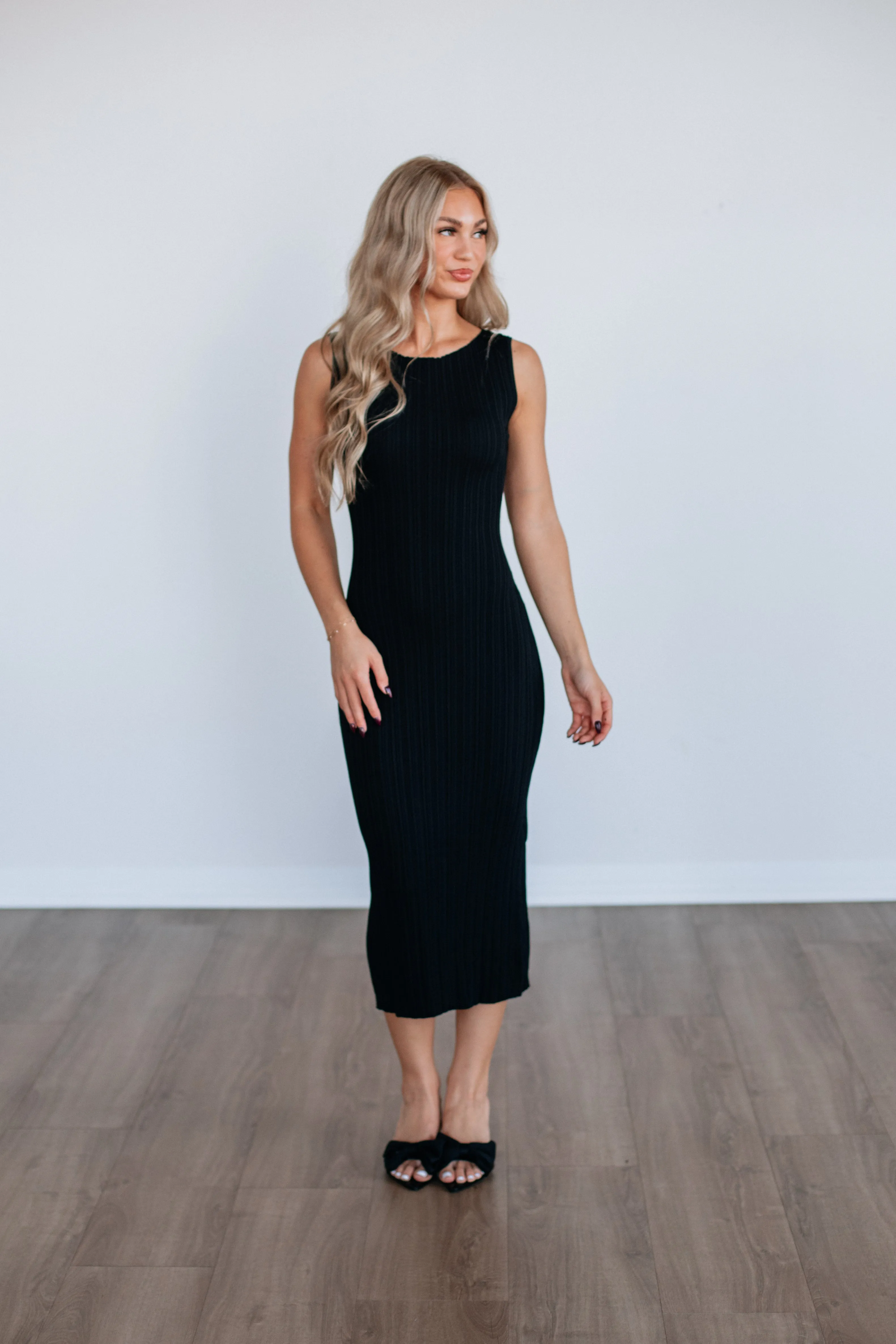 Kylie Midi Dress sold by Wild Oak Boutique product image thumbnail 3