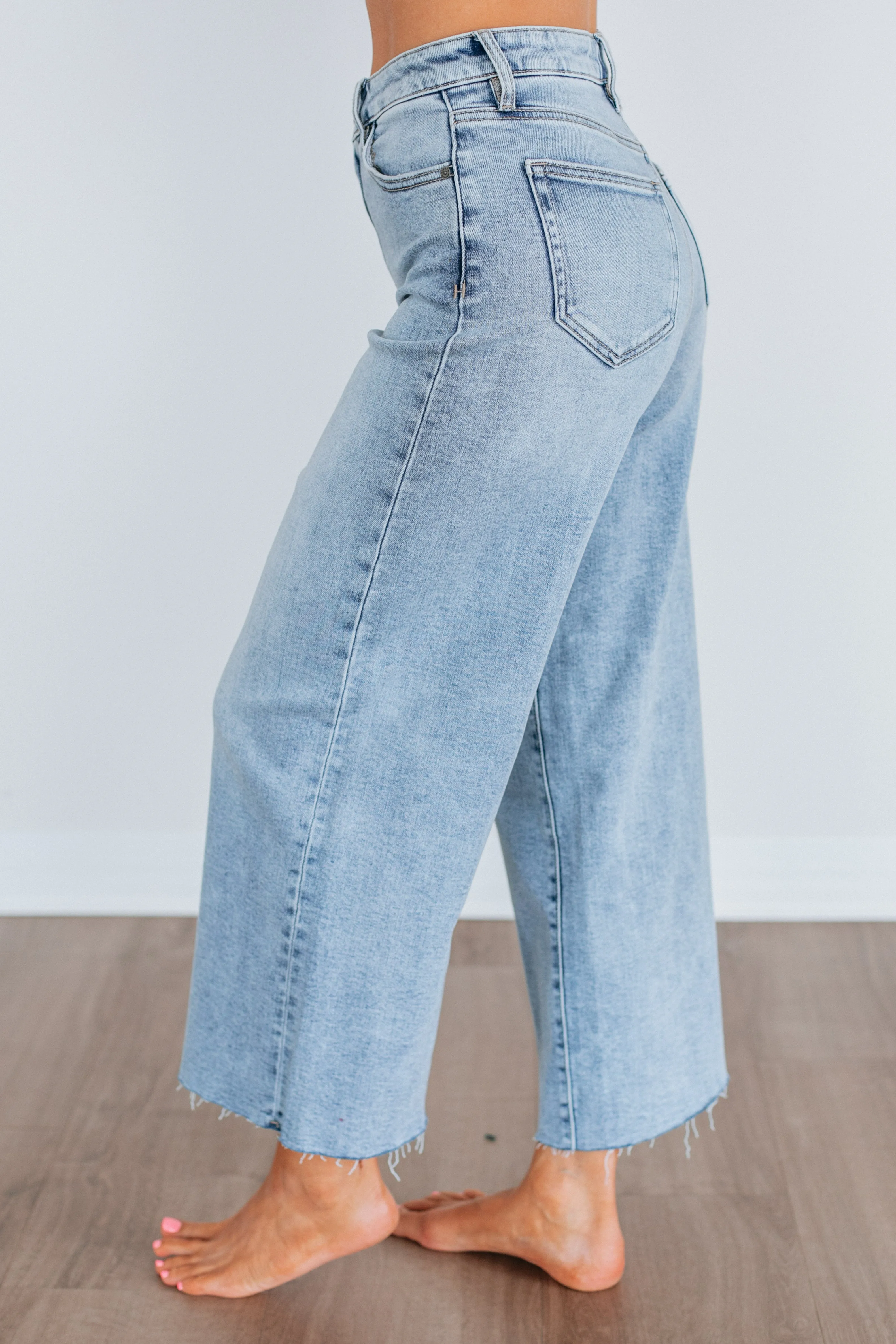Nori Hidden Jeans - Striking sold by Wild Oak Boutique product image thumbnail 2