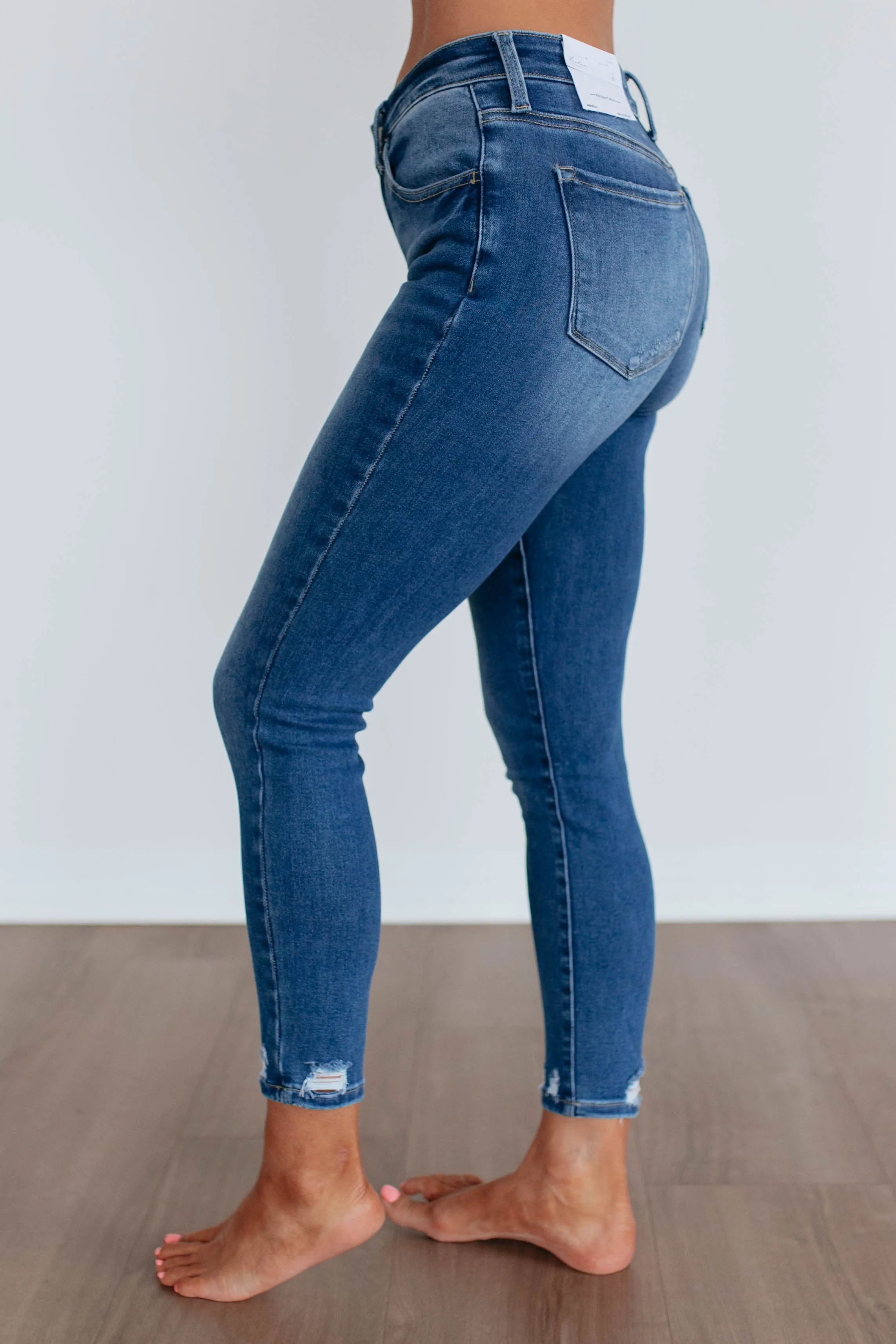 Kourtney KanCan Jeans sold by Wild Oak Boutique product image thumbnail 2