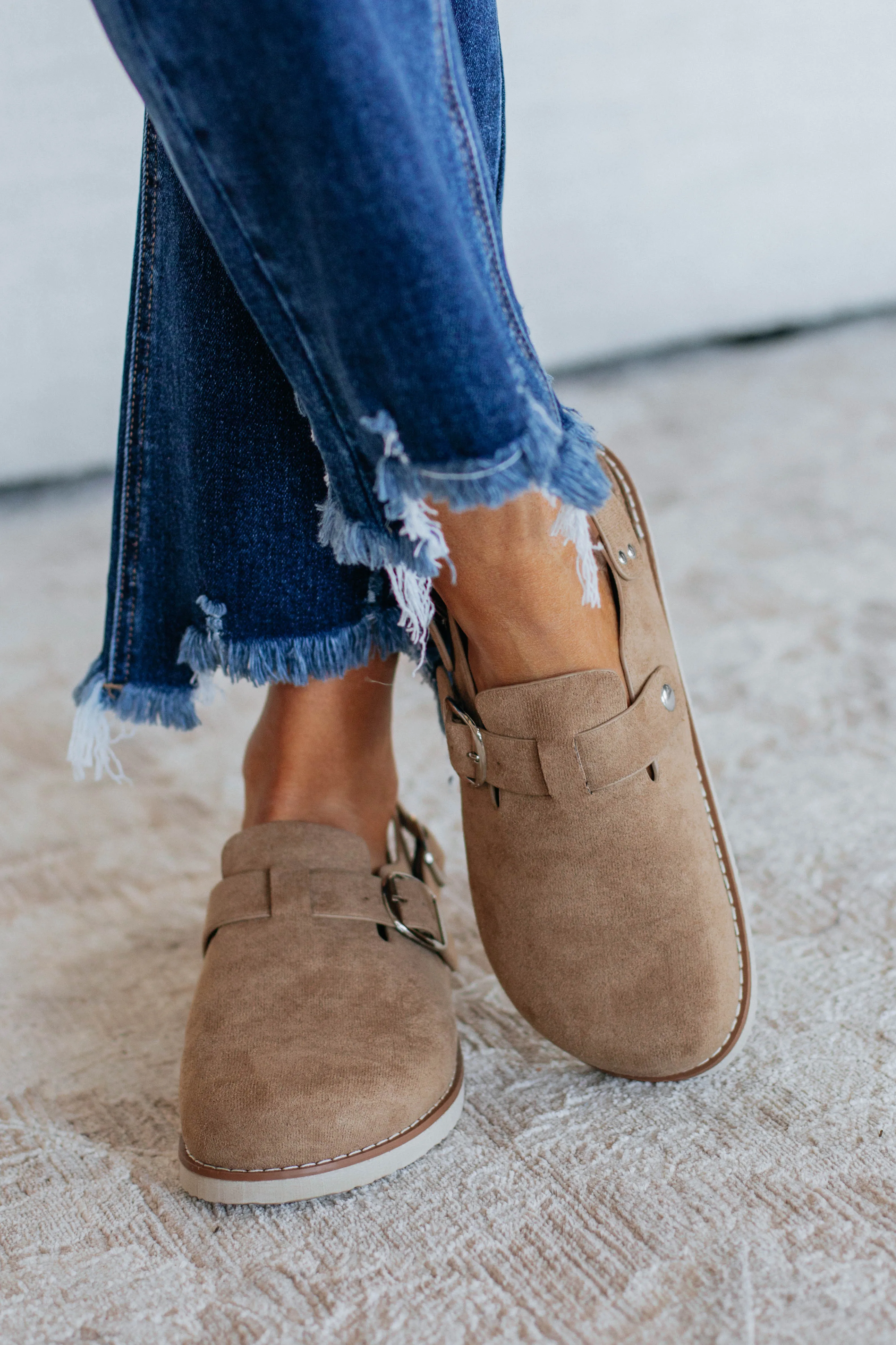 Go Your Way Clogs sold by Wild Oak Boutique product image thumbnail 3