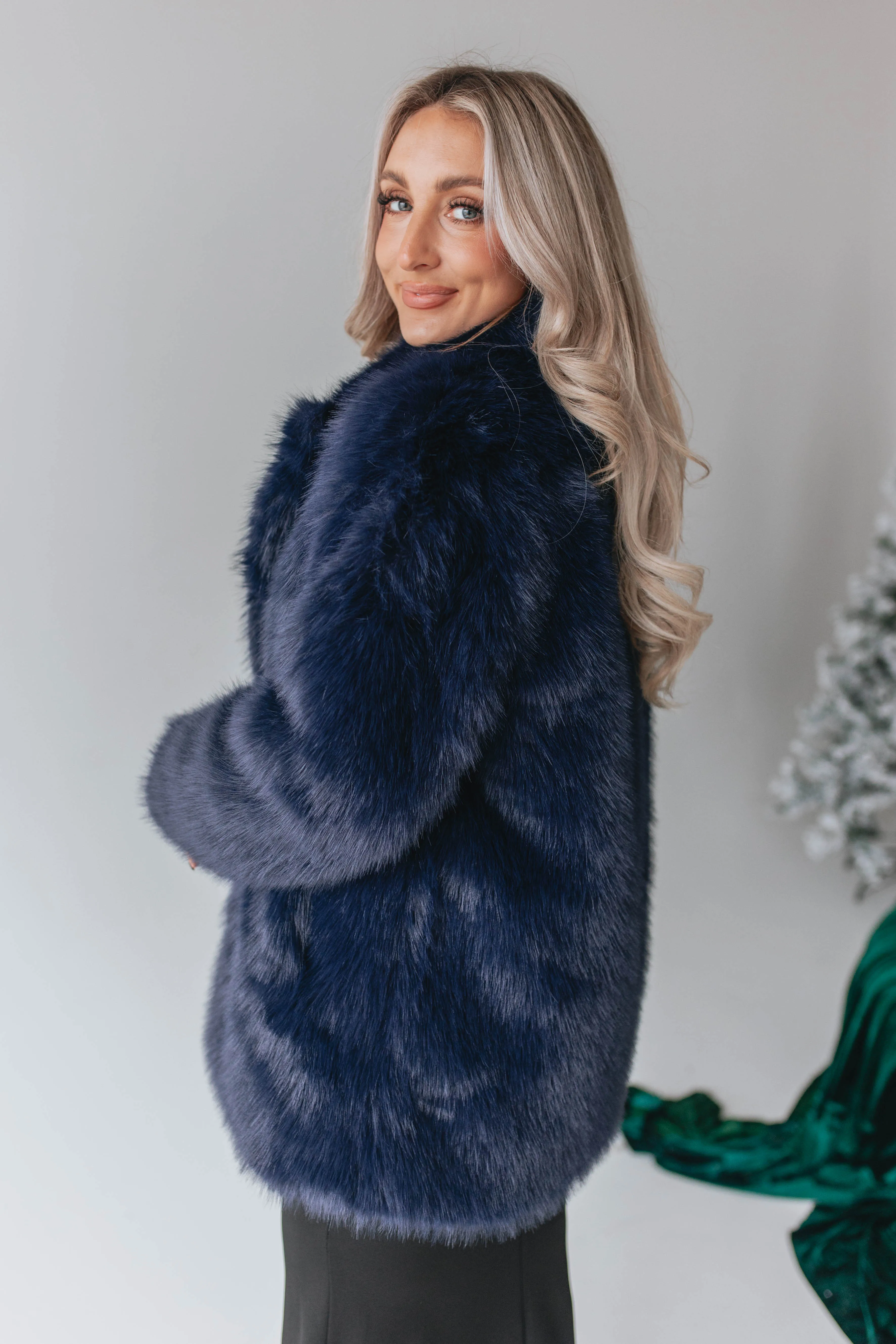 Valentina Faux Fur Coat sold by Wild Oak Boutique product image thumbnail 5