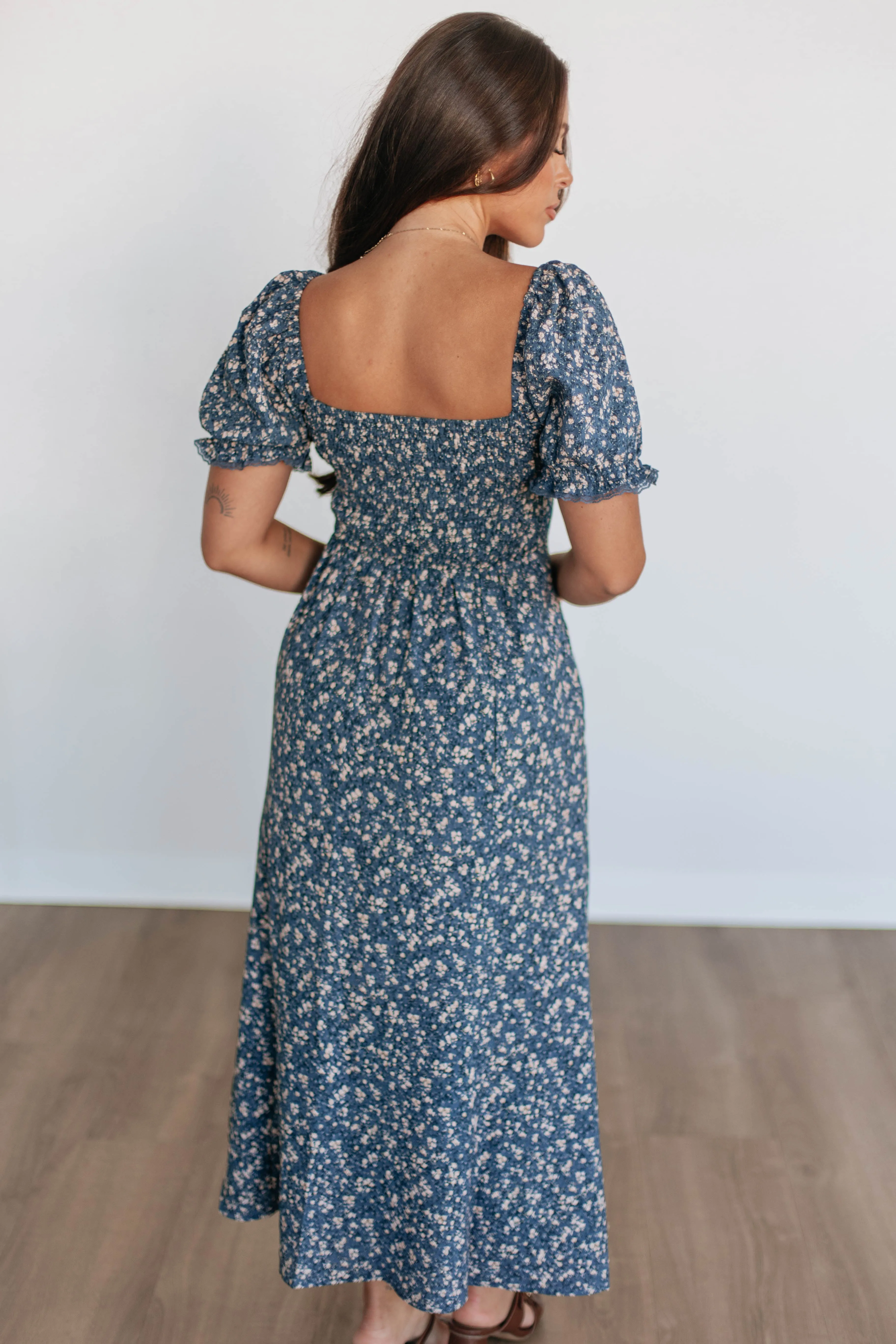 Rosalyn Floral Dress sold by Wild Oak Boutique product image thumbnail 4