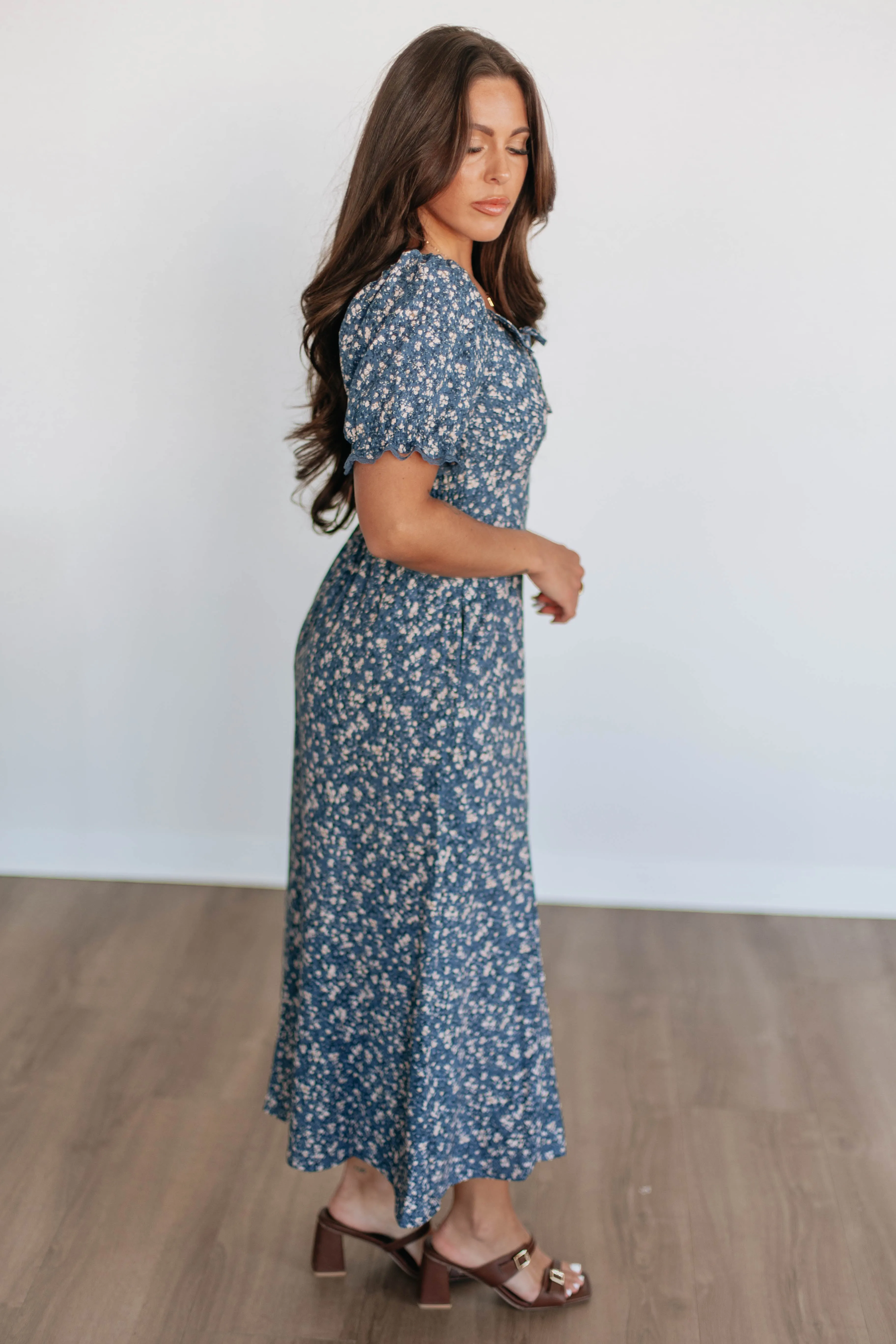 Rosalyn Floral Dress sold by Wild Oak Boutique product image thumbnail 5