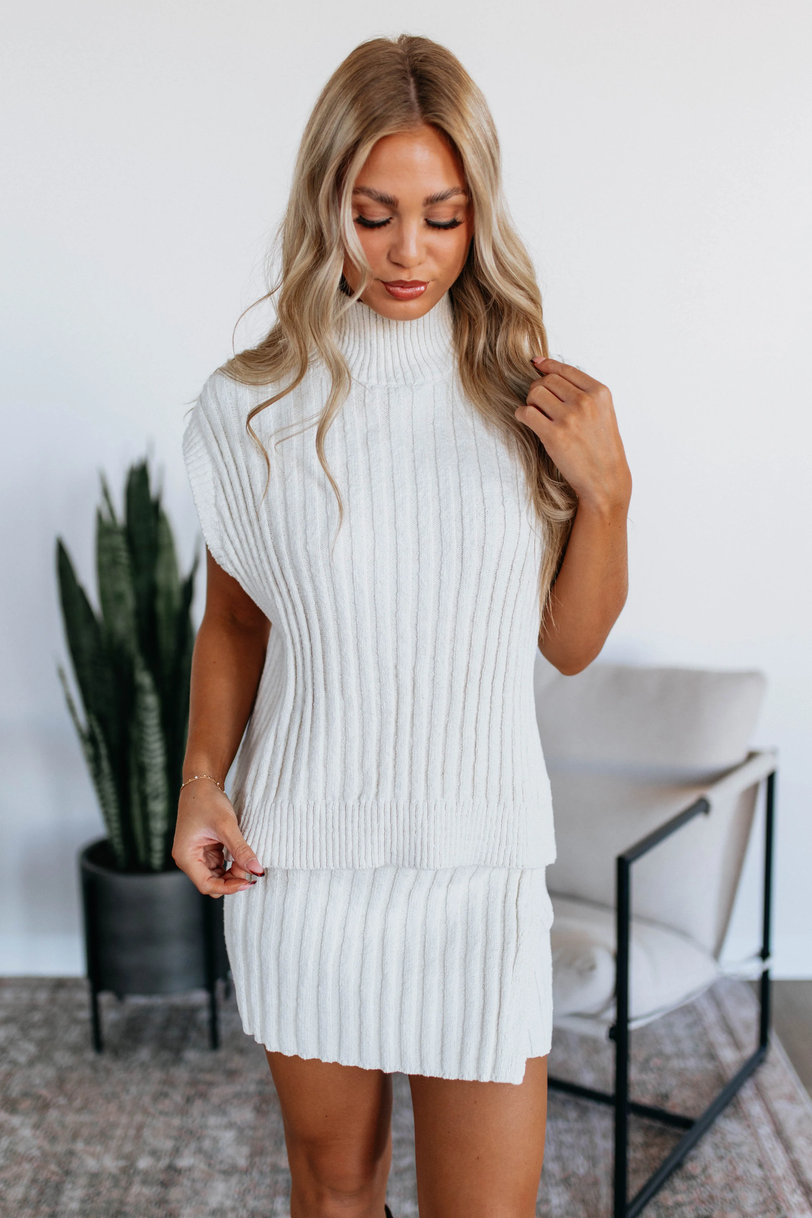 Mirella Two-Piece Set sold by Wild Oak Boutique product image thumbnail 4