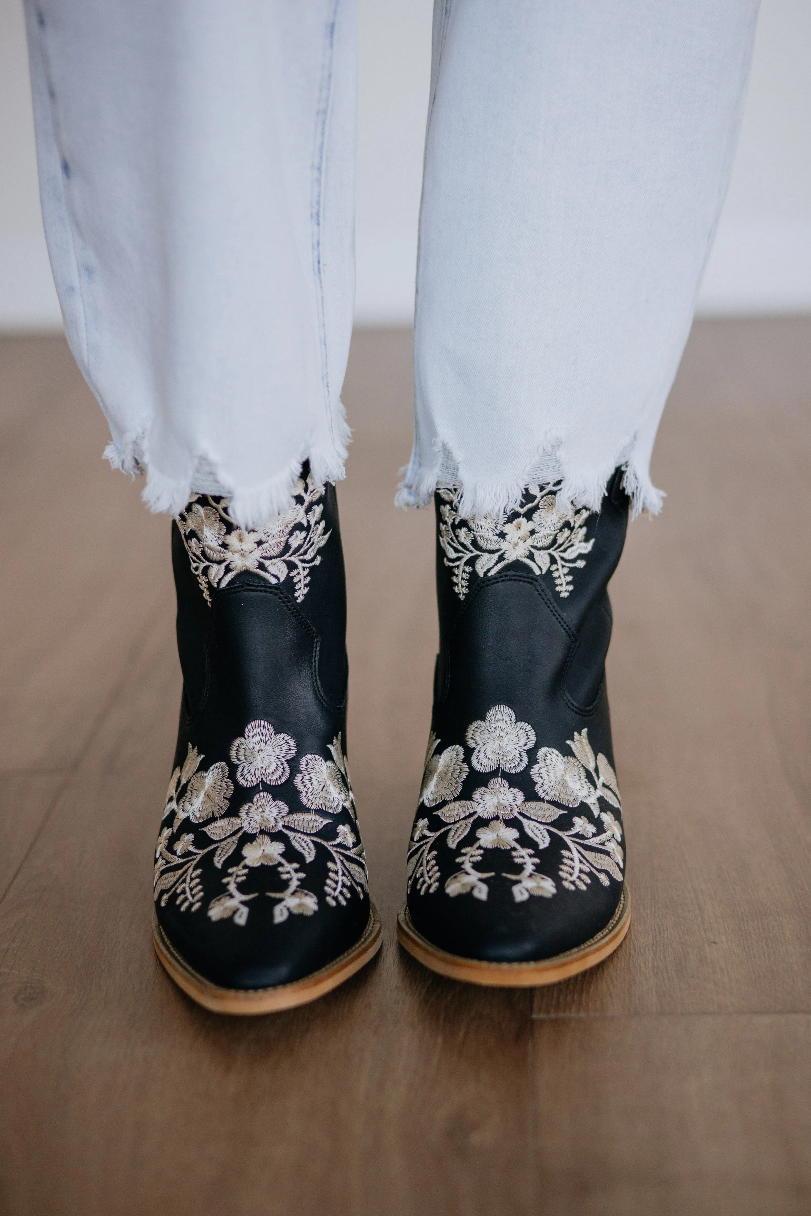 Take You Dancing Cowgirl Boots sold by Wild Oak Boutique product image thumbnail 5