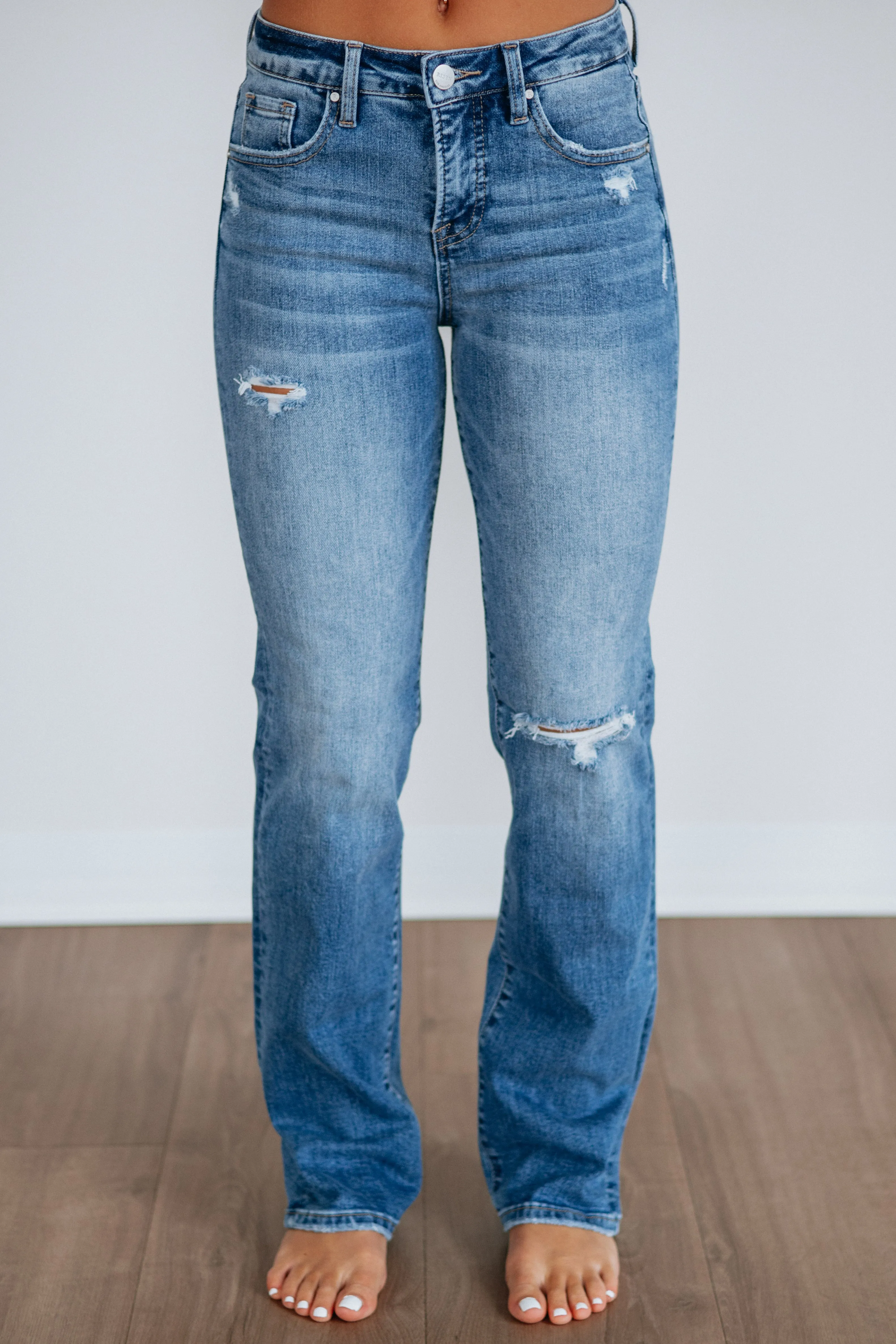 Kaylen Risen Jeans sold by Wild Oak Boutique product image thumbnail 3