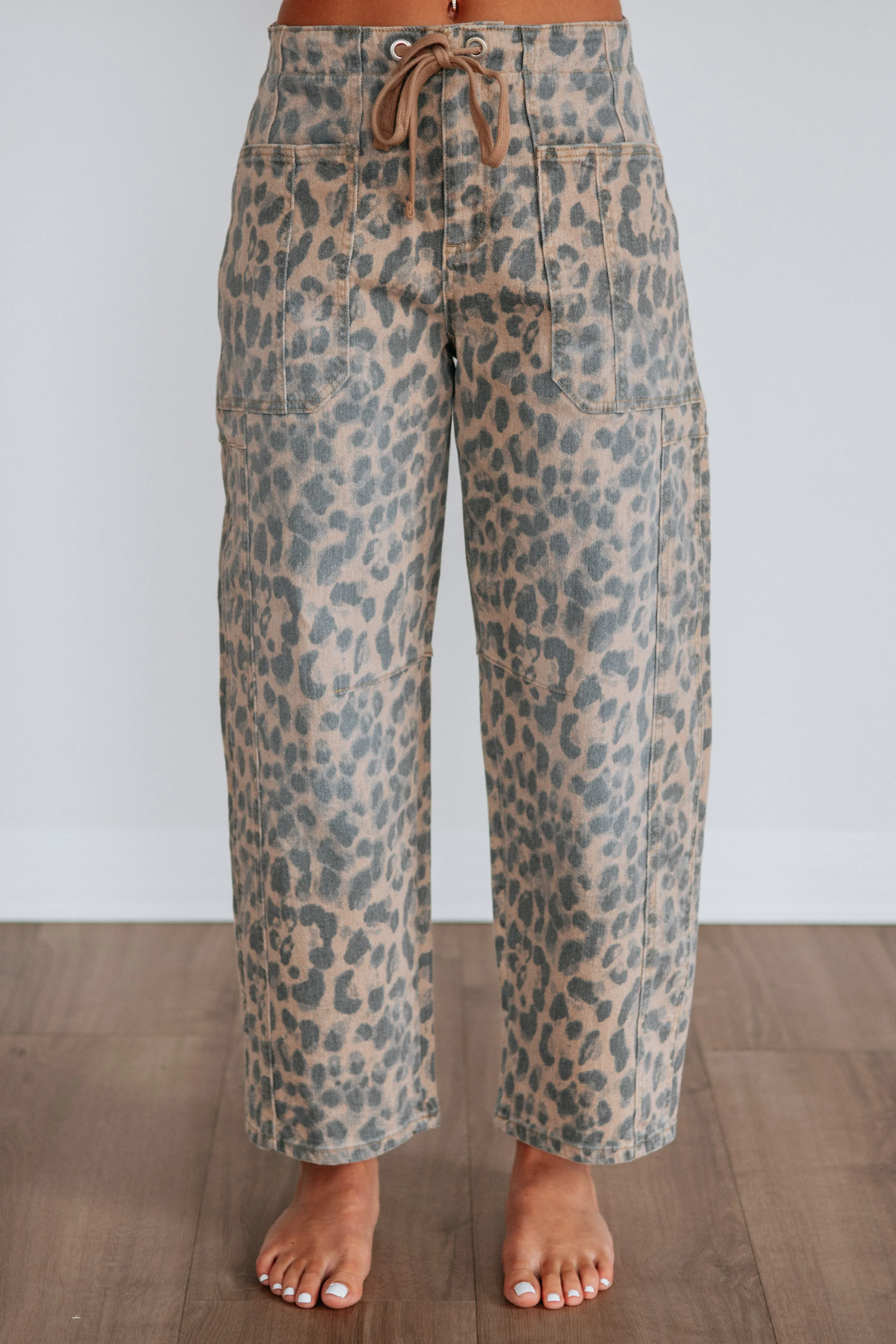 Lauryn Risen Jeans sold by Wild Oak Boutique product image thumbnail 3