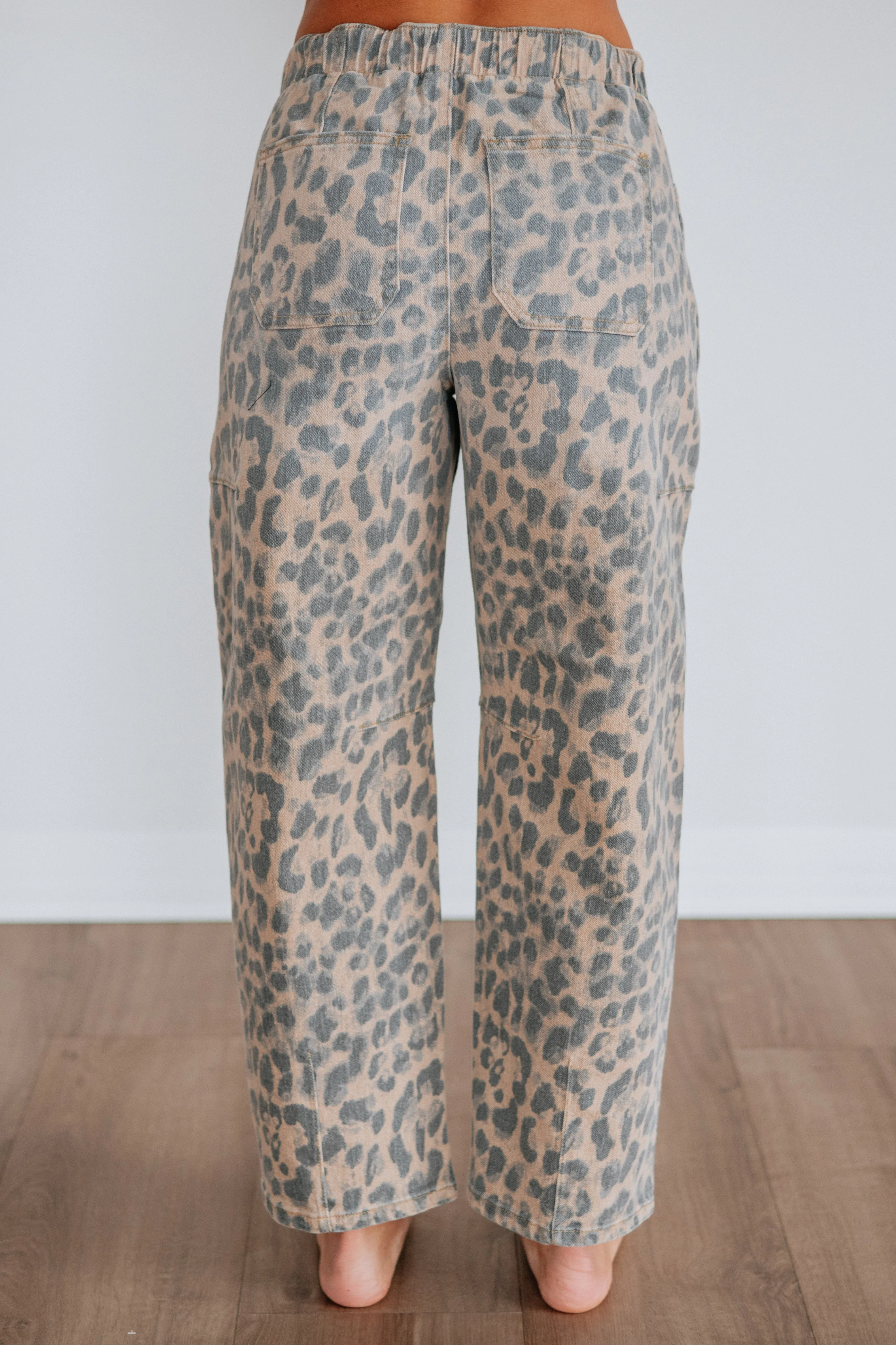 Lauryn Risen Jeans sold by Wild Oak Boutique product image thumbnail 4