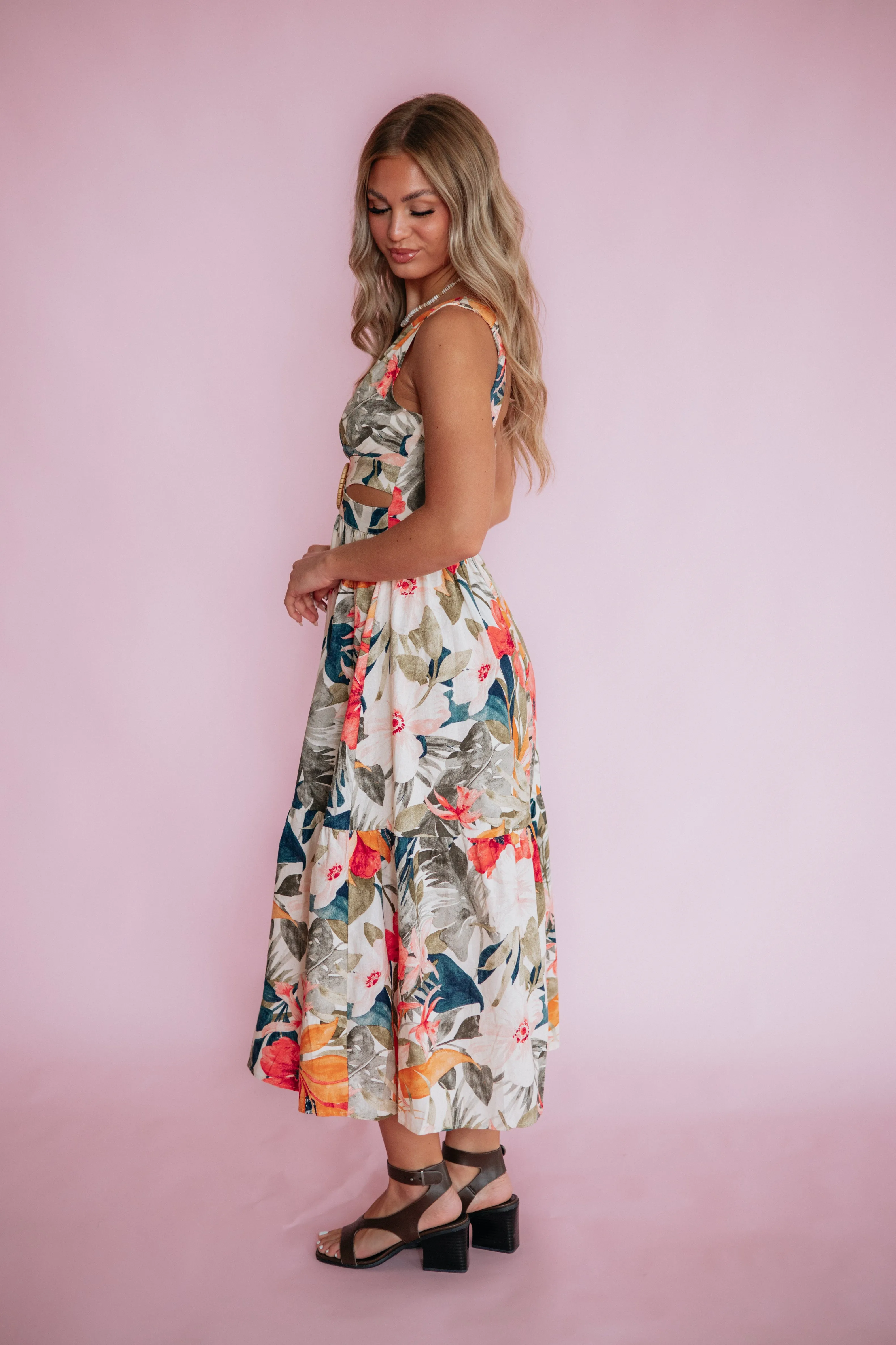 Resort Romance Midi Dress sold by Wild Oak Boutique product image thumbnail 3