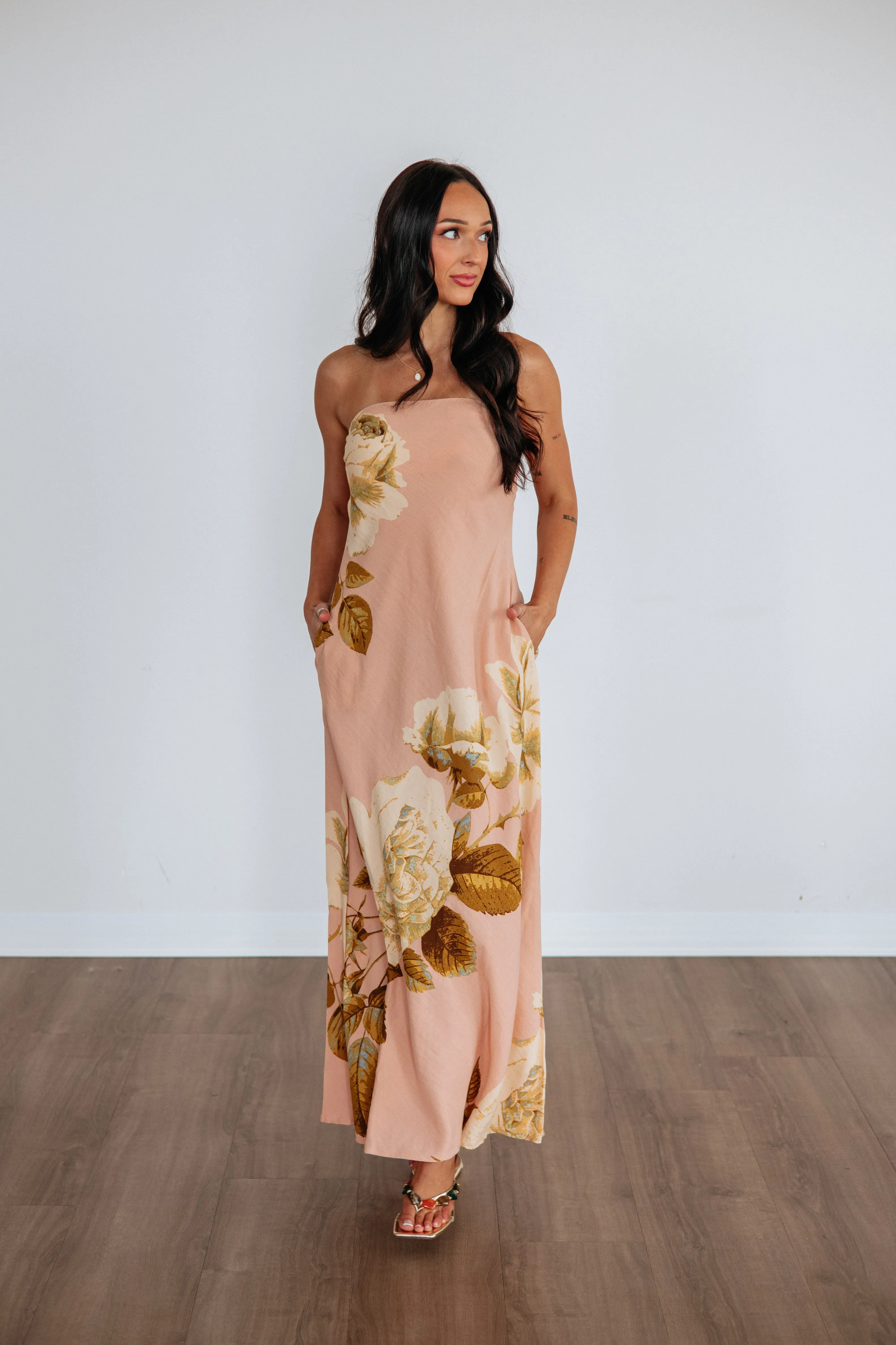 Golden Hour Getaway Maxi Dress sold by Wild Oak Boutique product image thumbnail 4