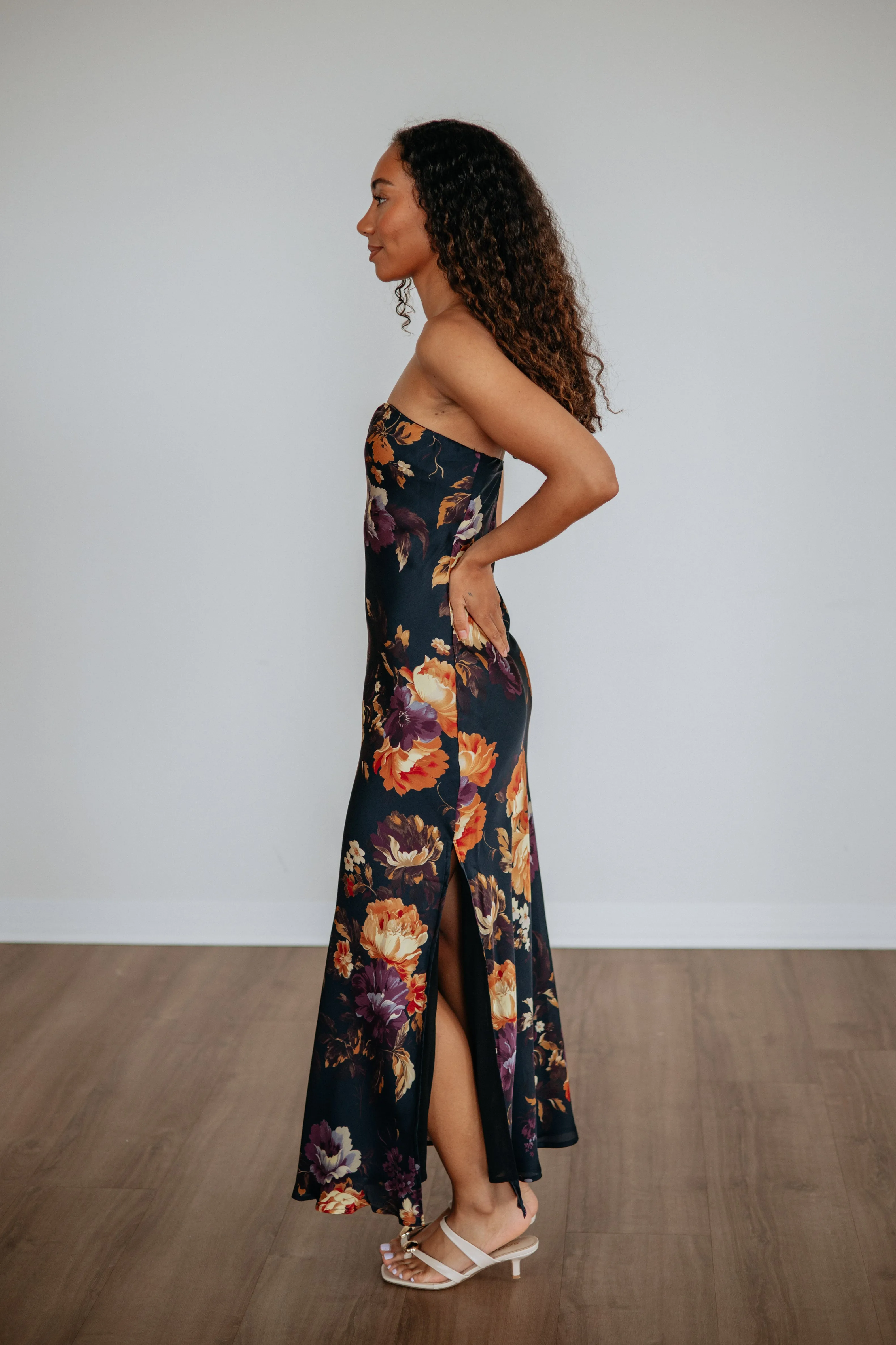 Irena Floral Dress sold by Wild Oak Boutique product image thumbnail 2