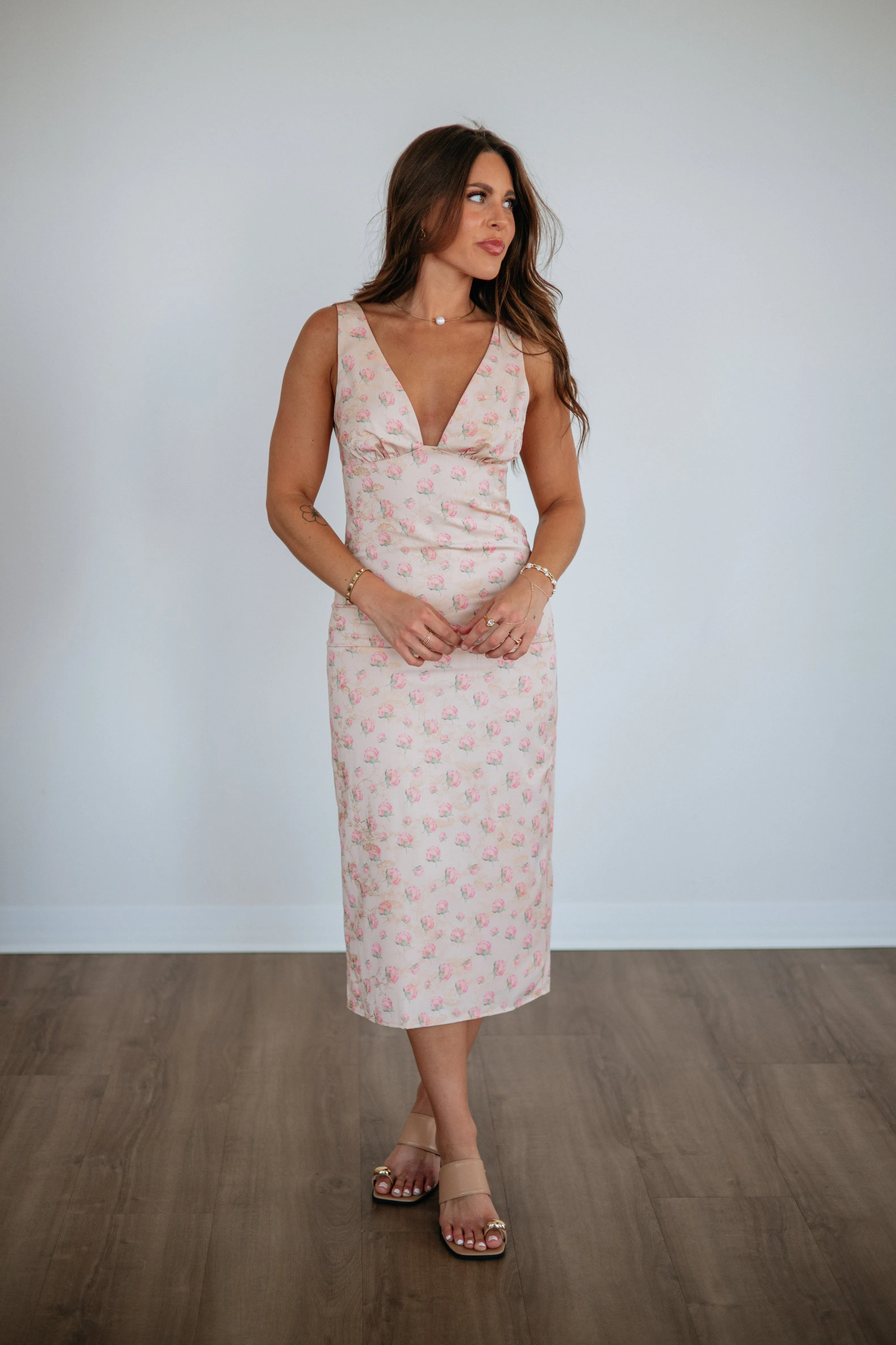Auriel Floral Dress sold by Wild Oak Boutique product image thumbnail 4