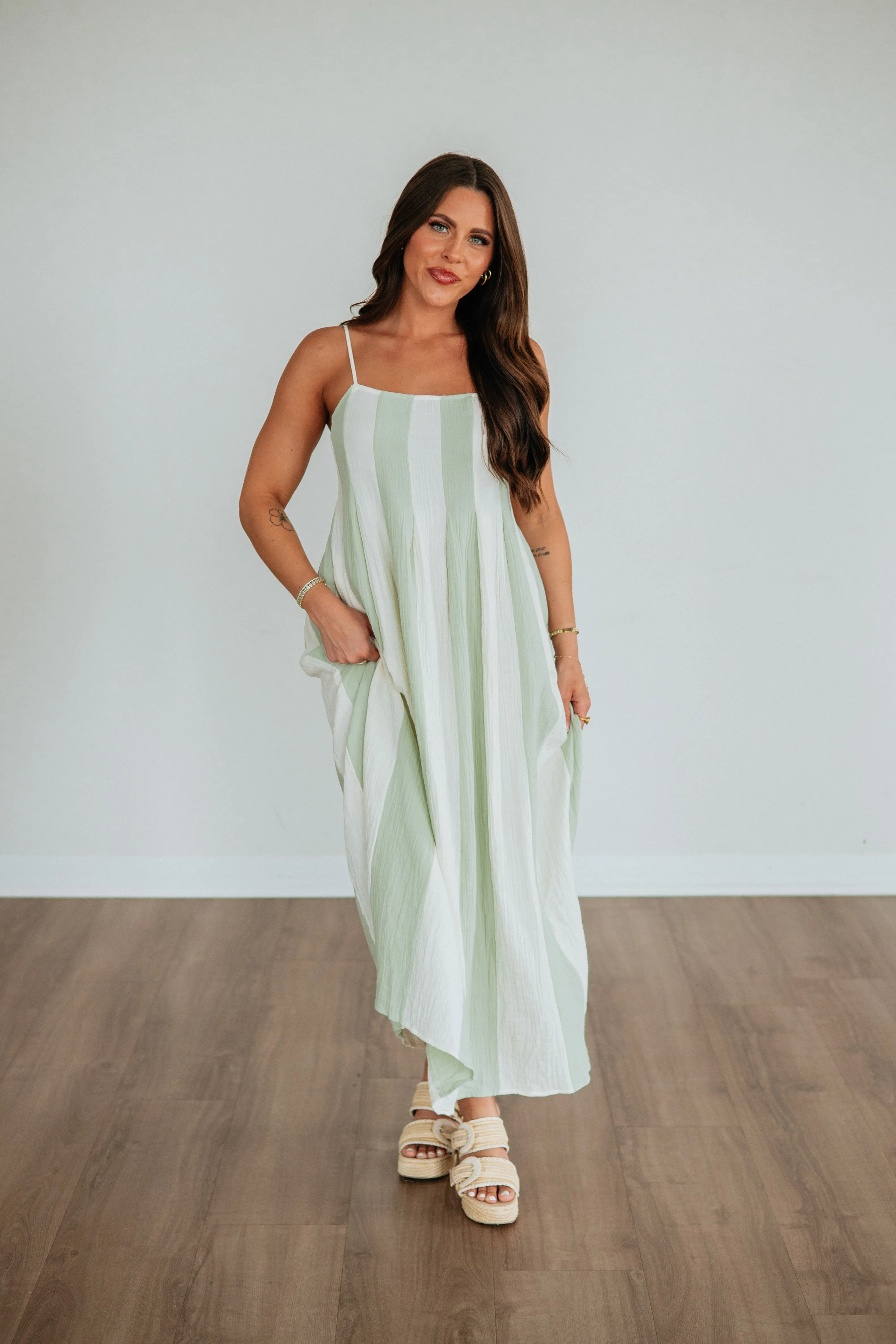 Everly Maxi Dress sold by Wild Oak Boutique product image thumbnail 3
