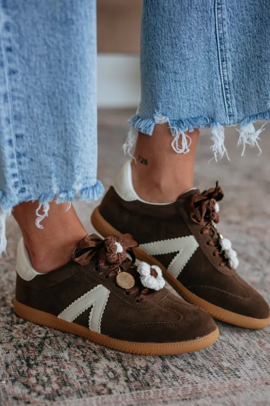 Drivin' Me Daisy Sneakers made by MIA