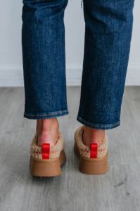 Cozy Era Sherpa Platform Slippers - Toffee sold by Wild Oak Boutique