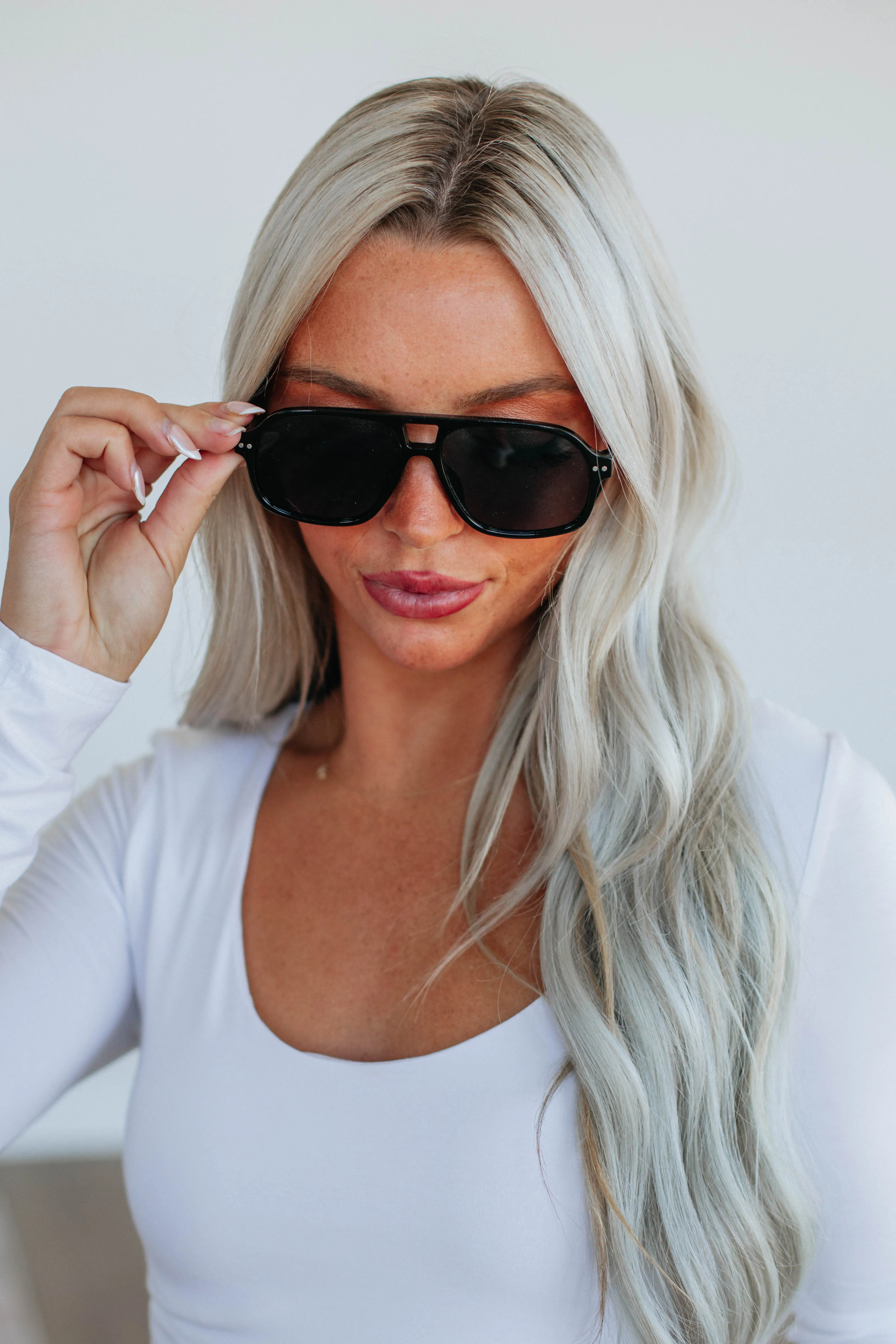 Cause & Reflect Sunglasses - Black sold by Wild Oak Boutique