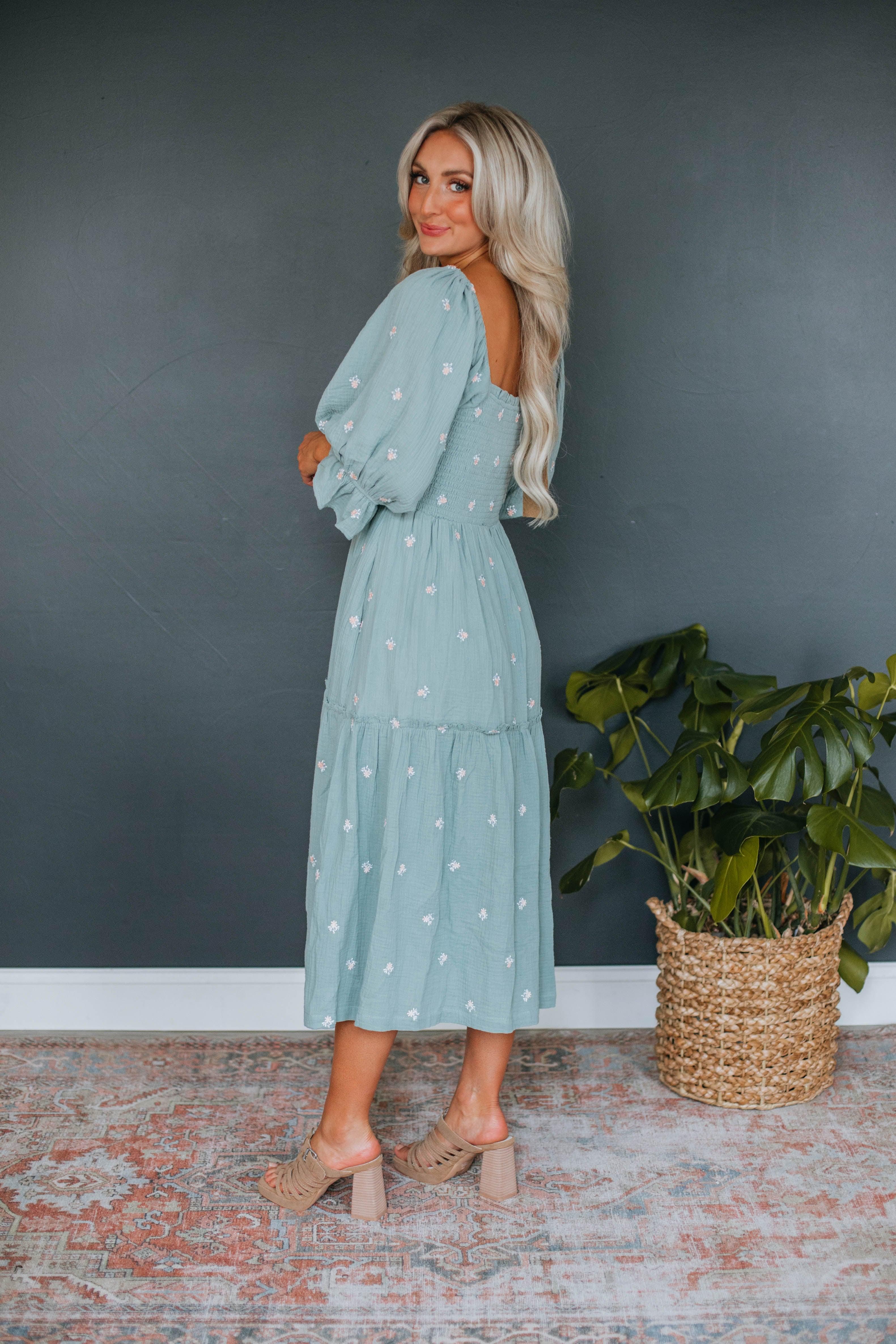 Darcy Midi Dress - Sage sold by Wild Oak Boutique product image thumbnail 4