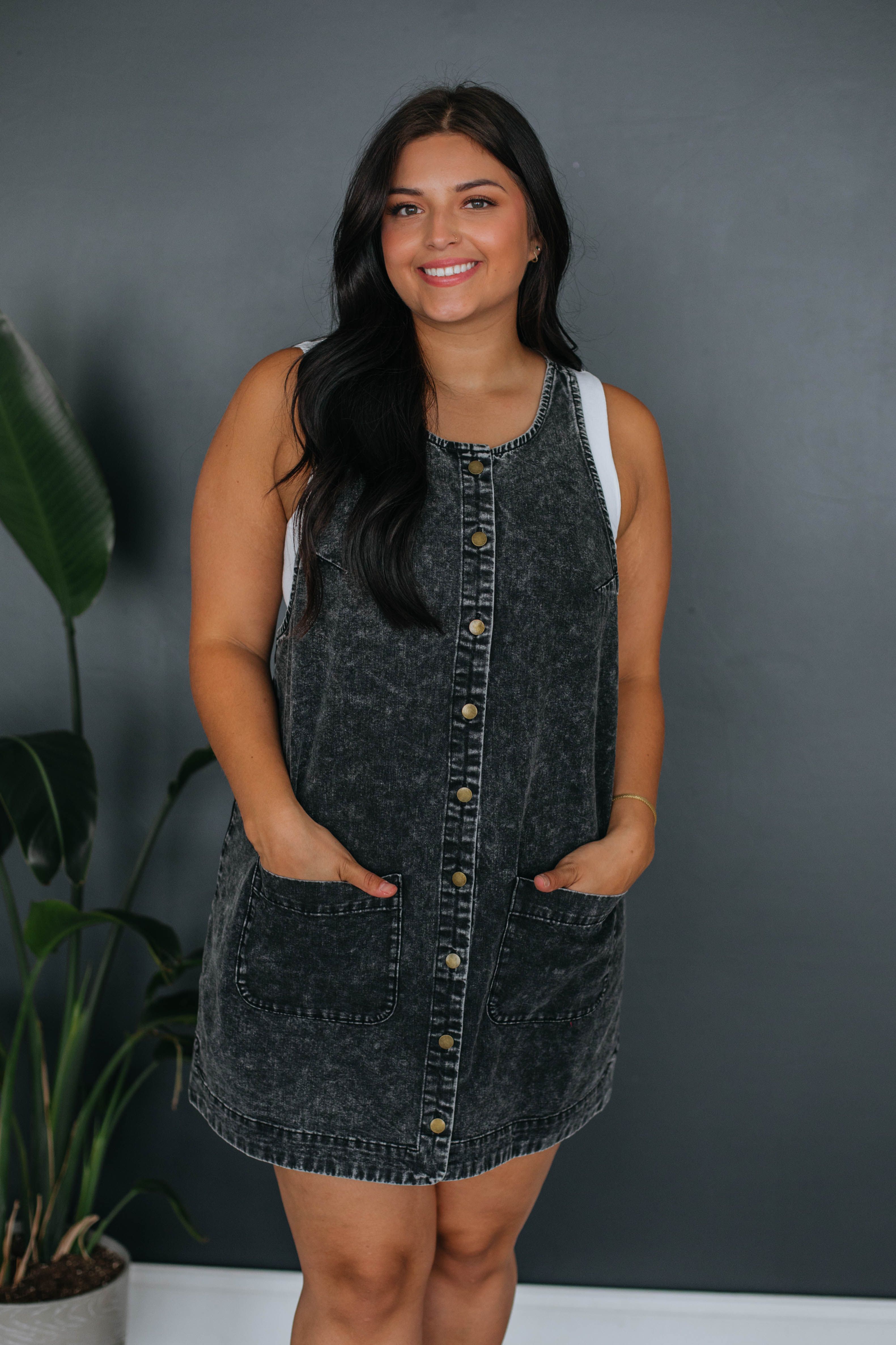 Myles Denim Dress sold by Wild Oak Boutique product image thumbnail 3