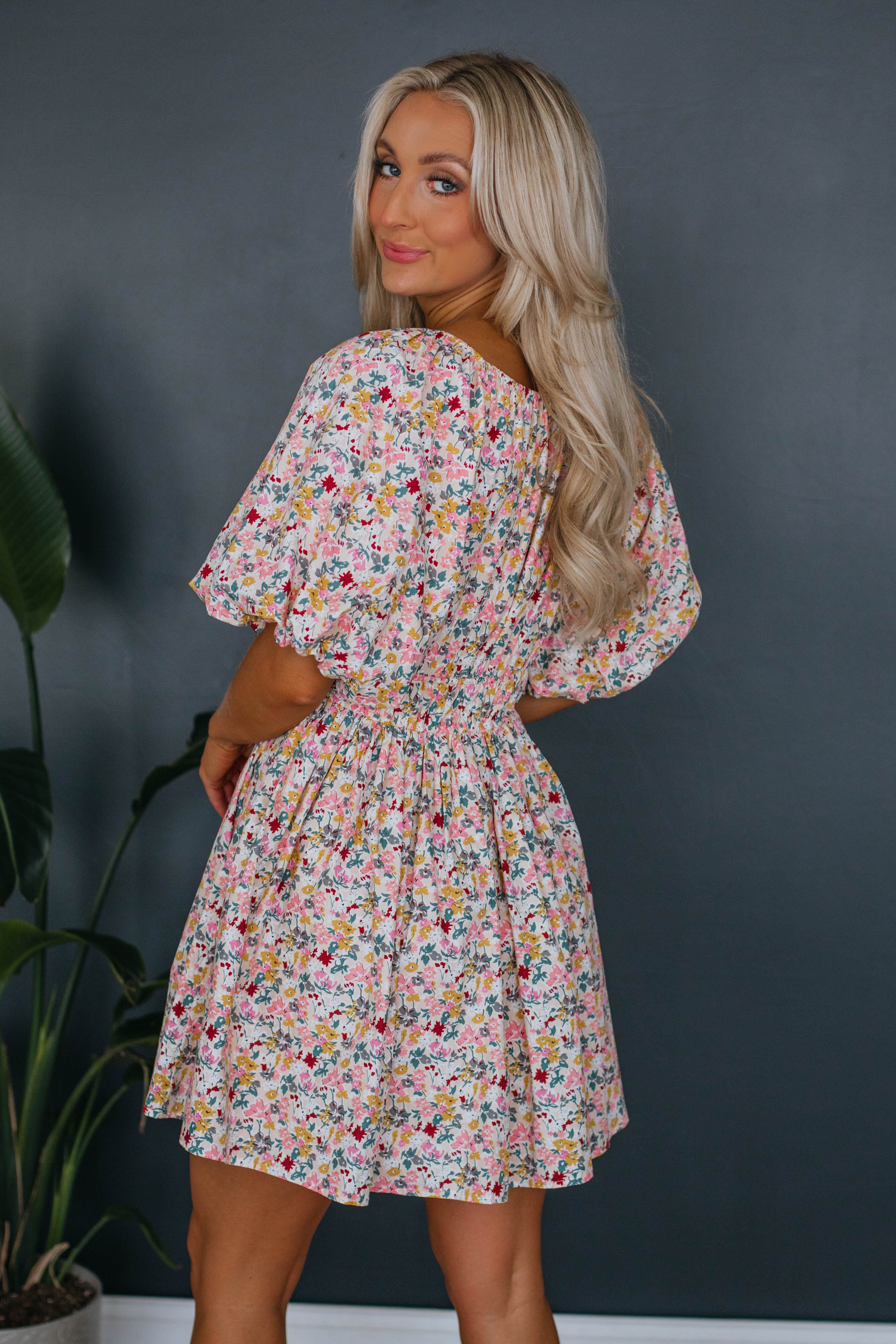 Kourtney Floral Dress sold by Wild Oak Boutique product image thumbnail 4