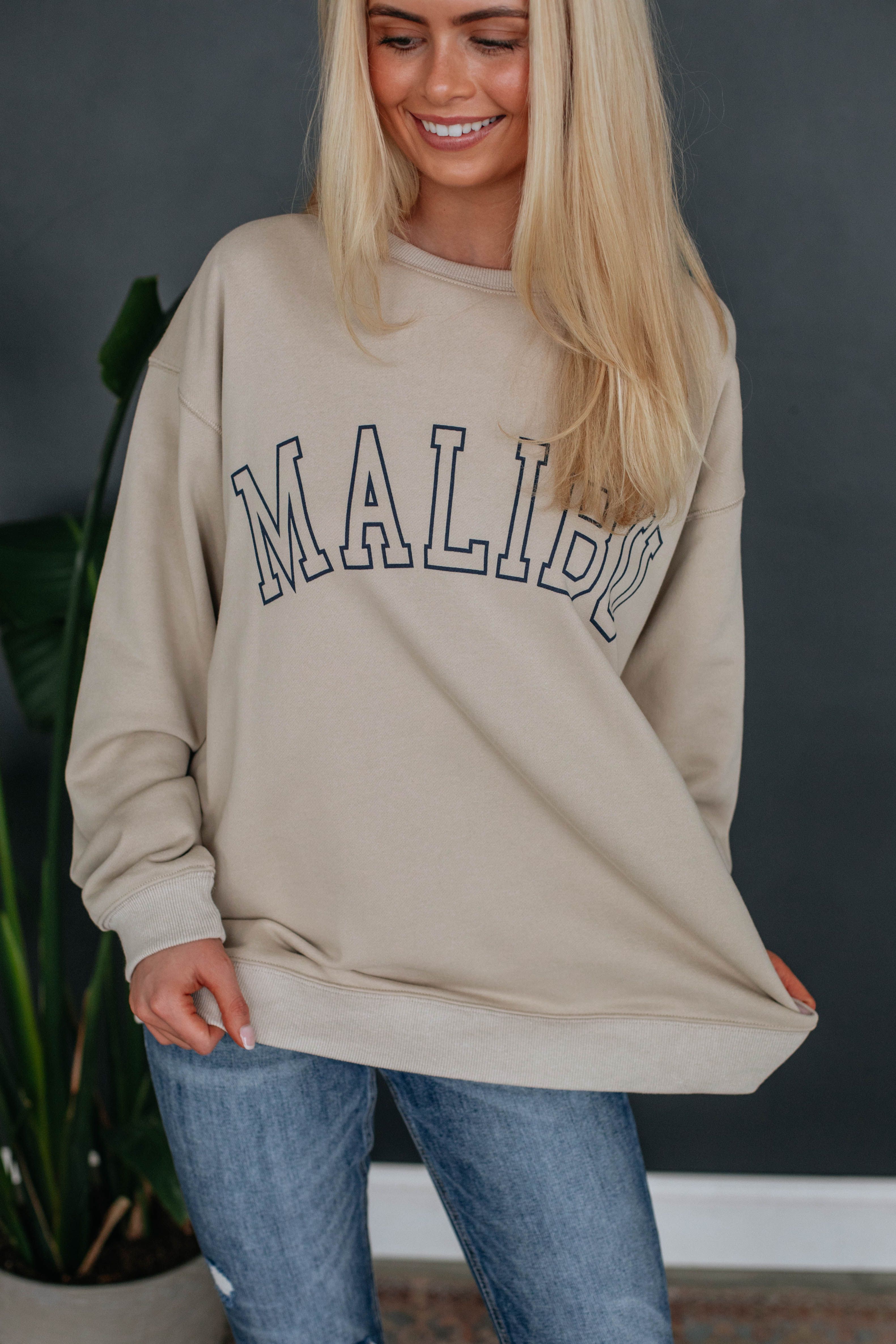 Malibu Oversized Crewneck sold by Wild Oak Boutique product image thumbnail 4