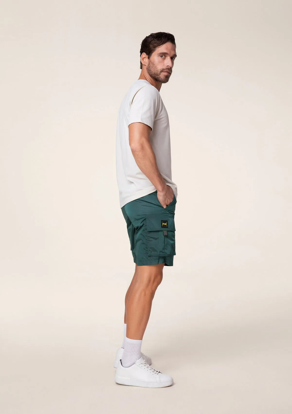 T-SHIRT CON TASCHINO sold by F**K Official product image thumbnail 2