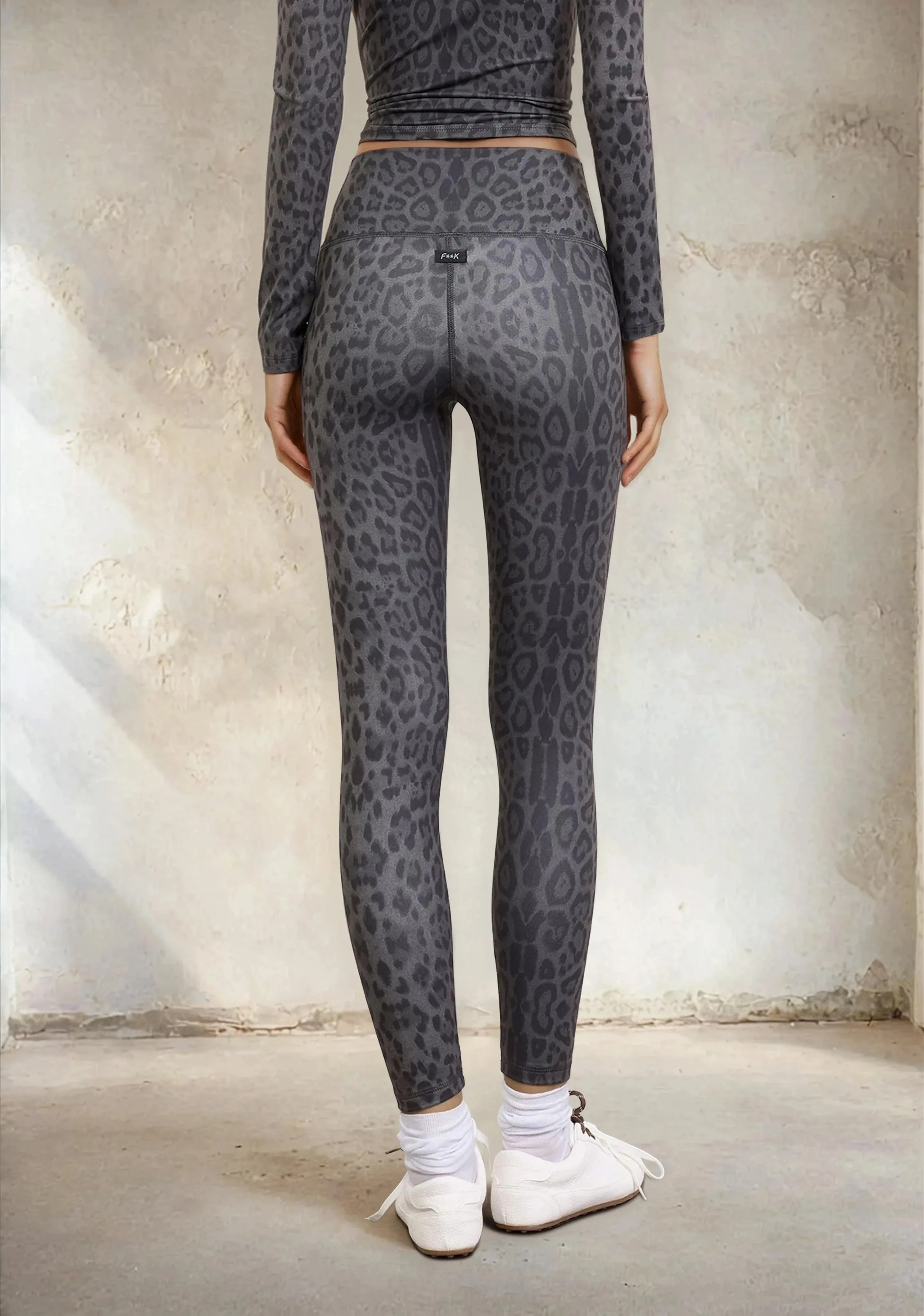 Woman leggings F**K Fantasy W0524-X05 sold by F**K Official product image thumbnail 3