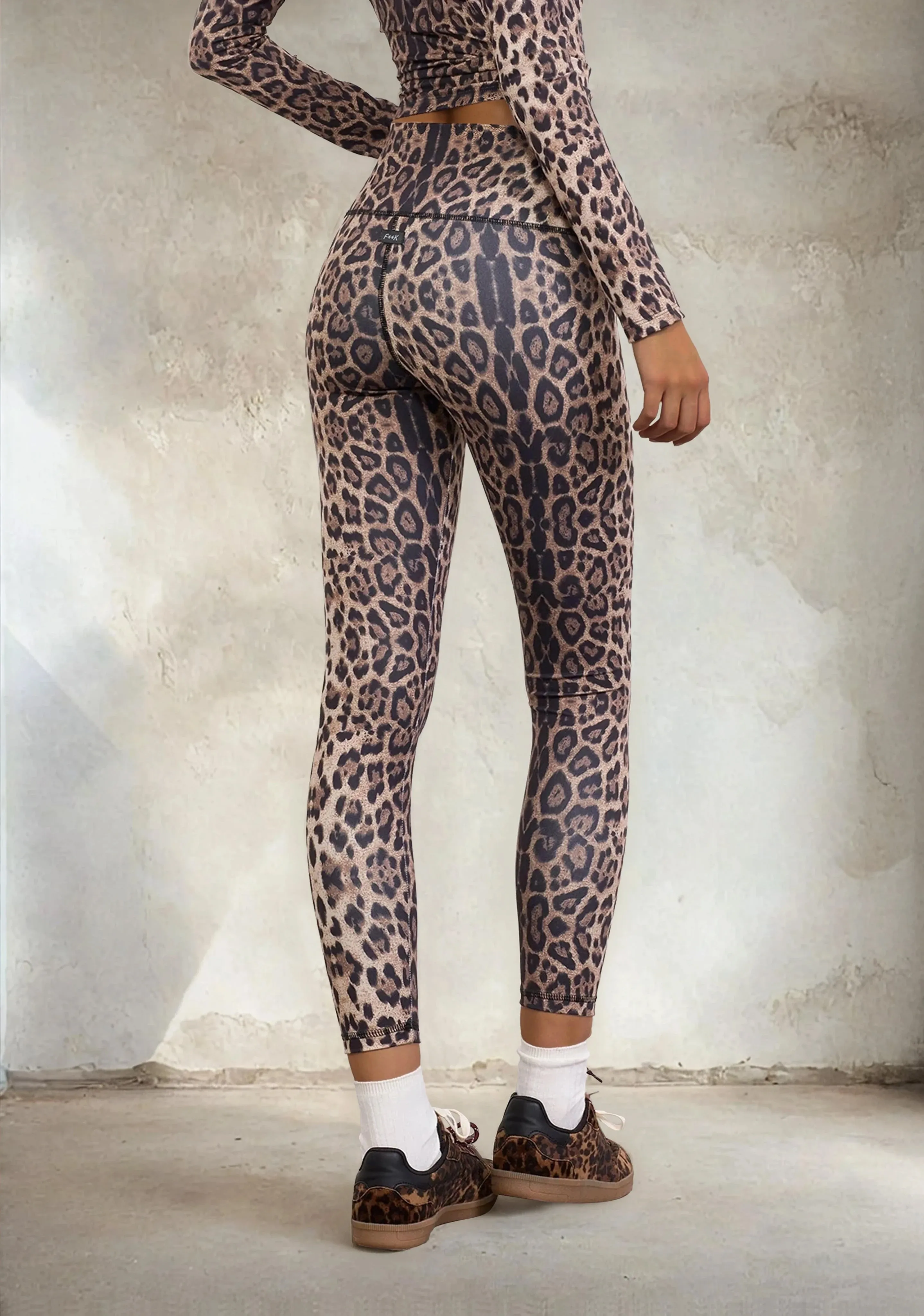 Woman leggings F**K Fantasy W0524-X04 sold by F**K Official product image thumbnail 3