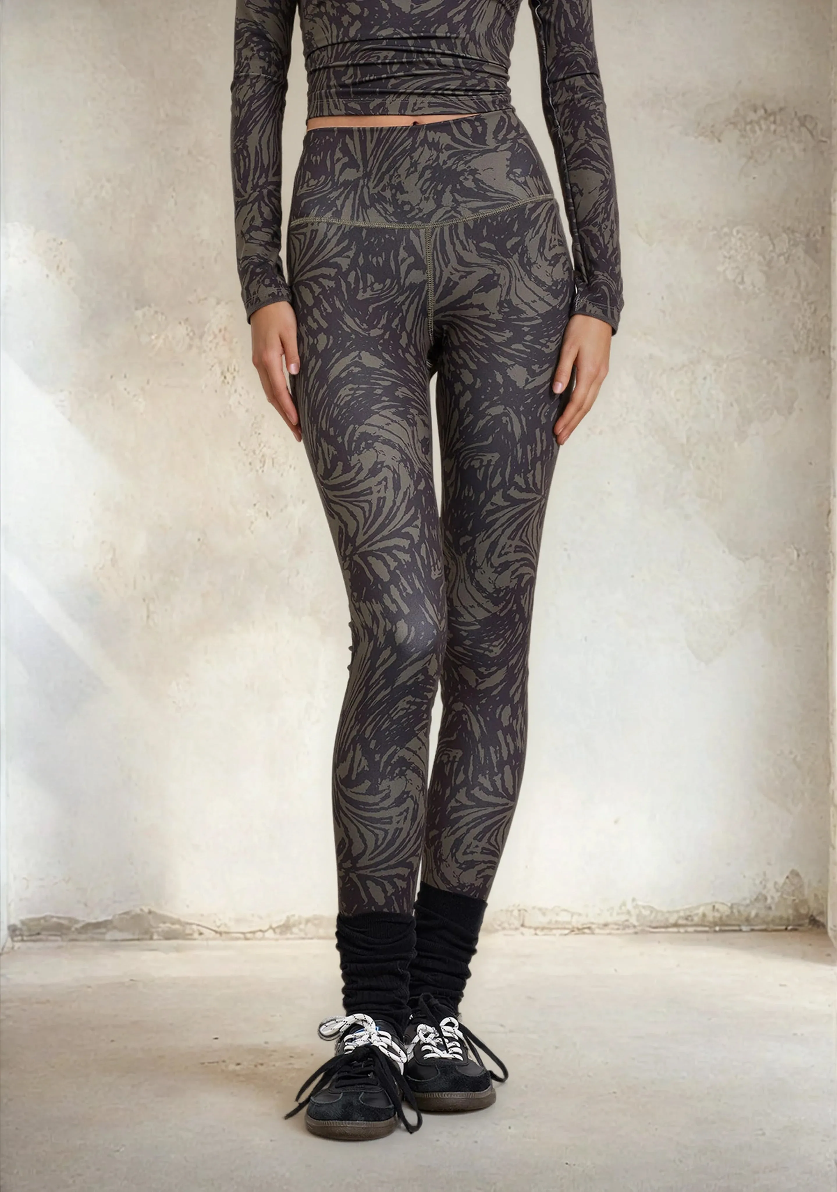 Woman leggings F**K Fantasy W0524-X01 sold by F**K Official product image thumbnail 2