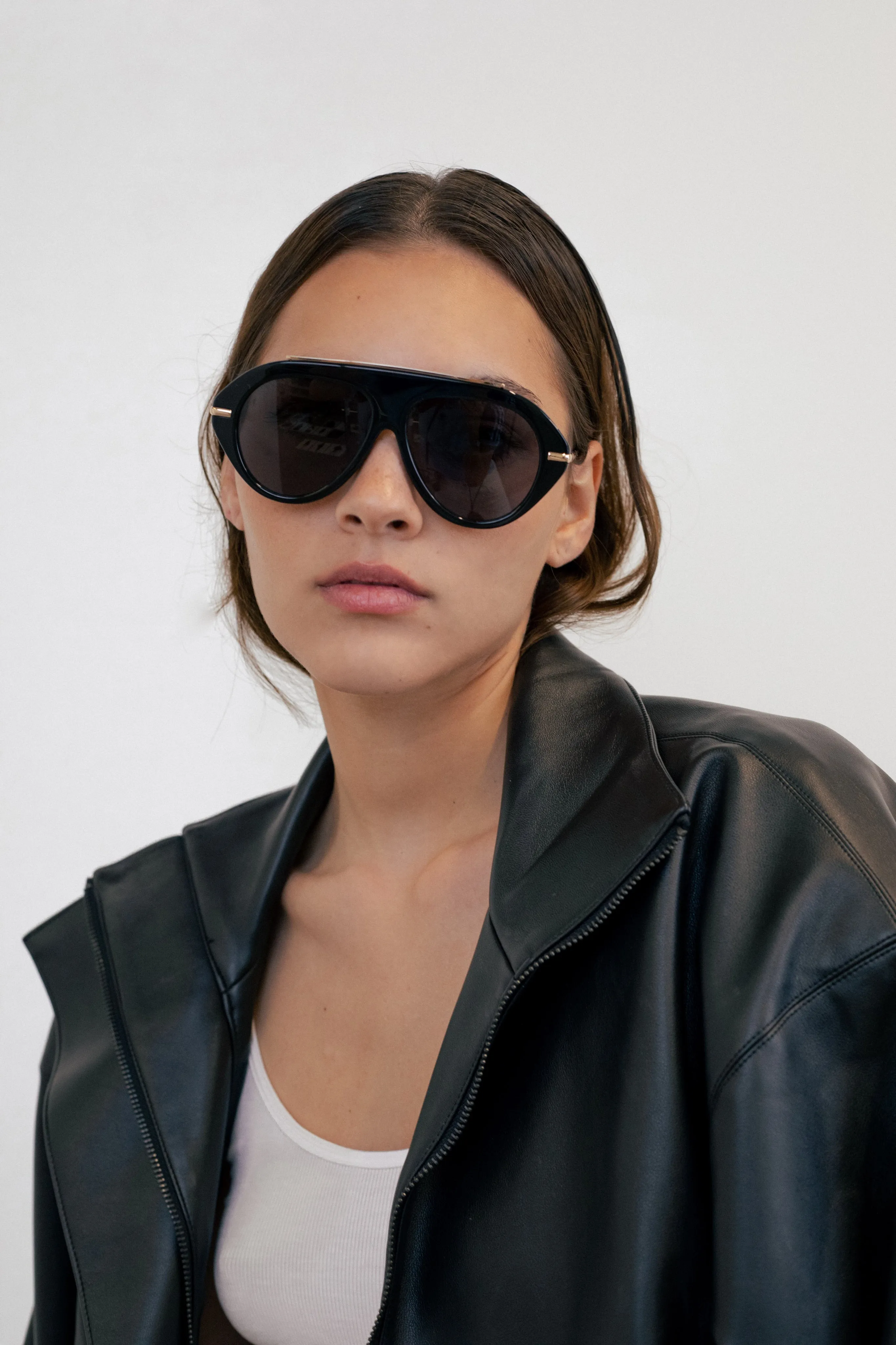 The Icon 2.0 - Black sold by Past Midnight product image thumbnail 5