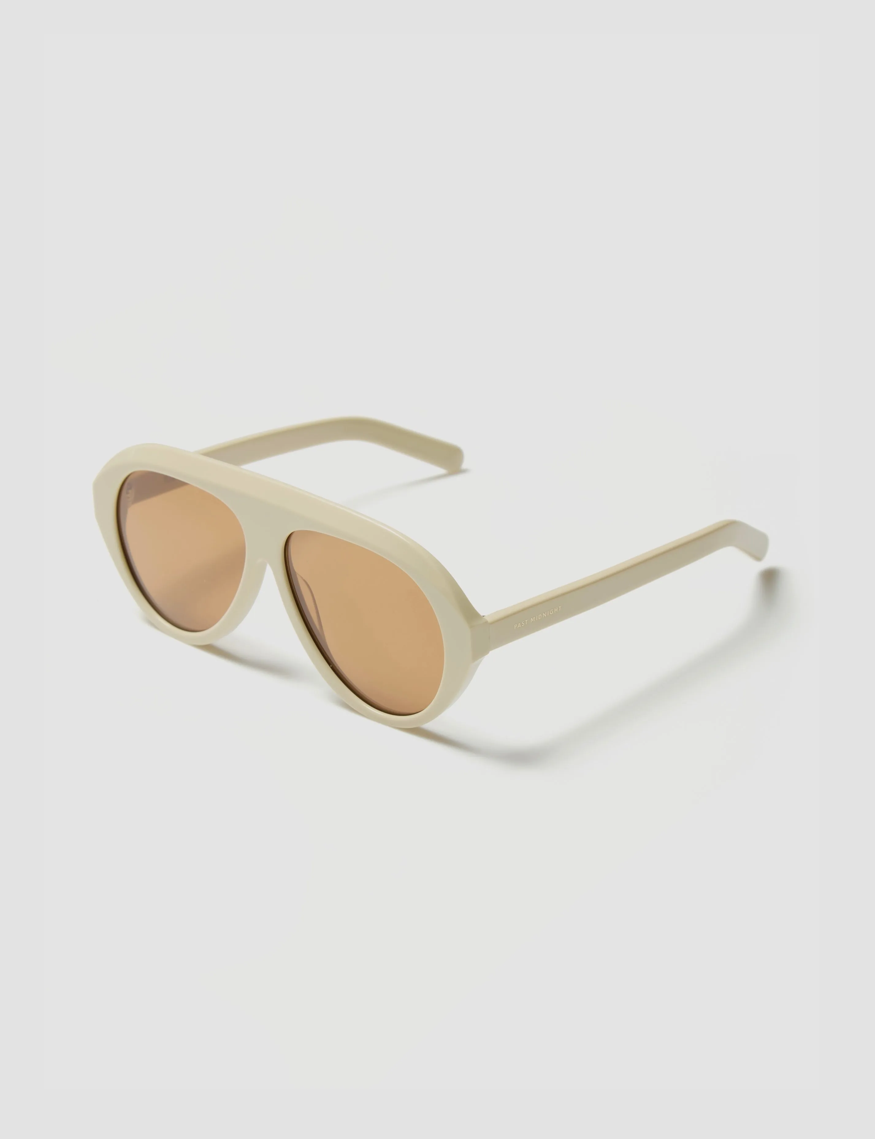 The Icon Ivory sold by Past Midnight product image thumbnail 2