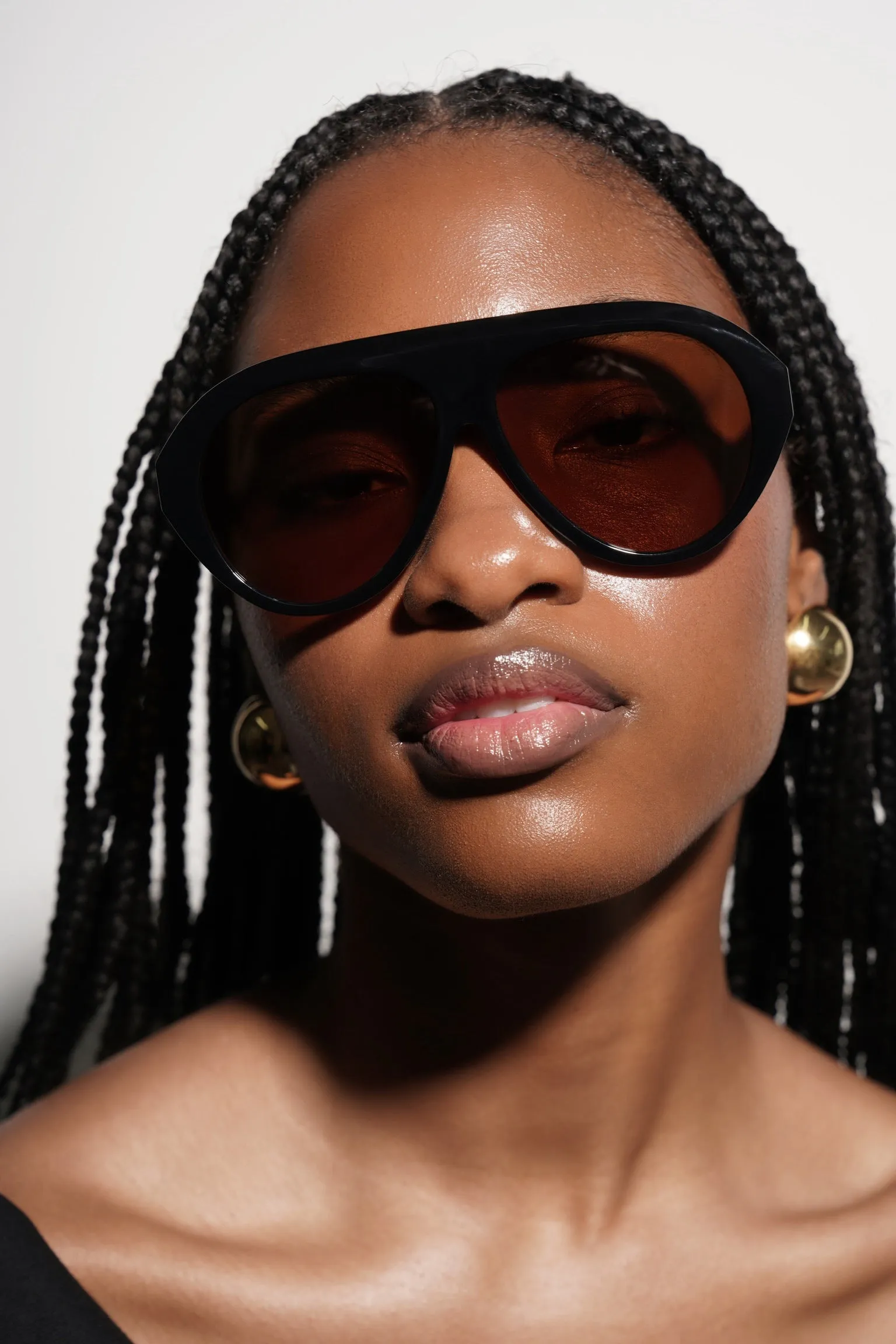 The Icon Black sold by Past Midnight product image thumbnail 5