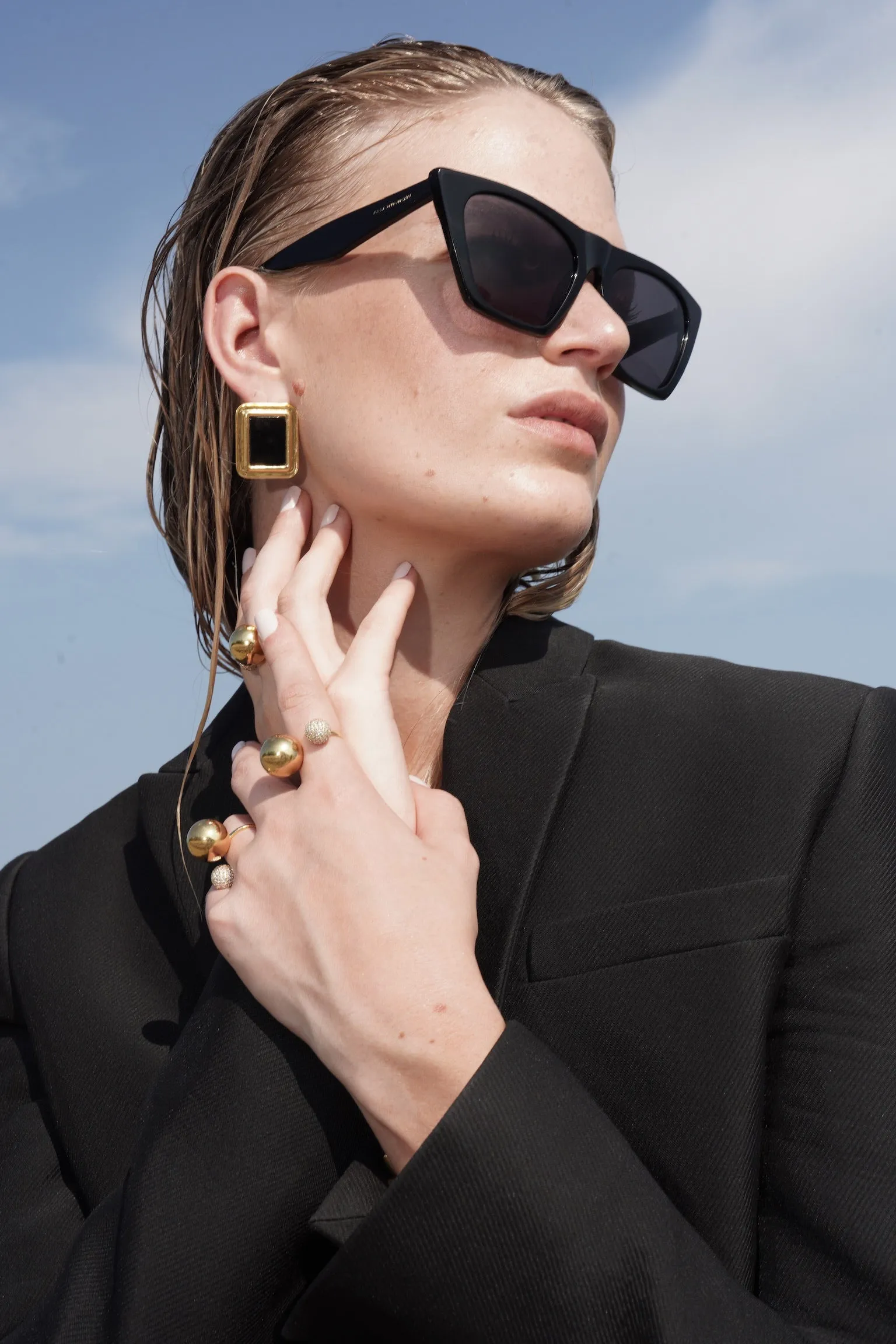 The Classic - Black sold by Past Midnight product image thumbnail 4