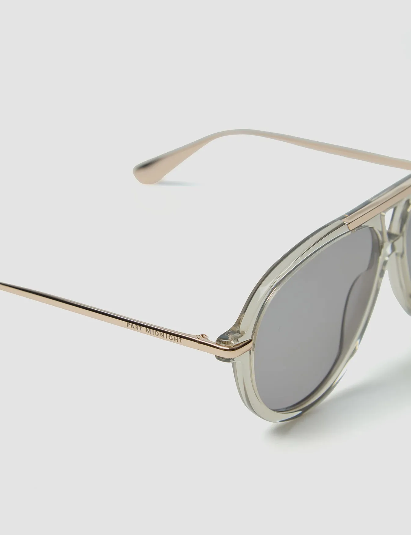 The Luxe sold by Past Midnight product image thumbnail 3