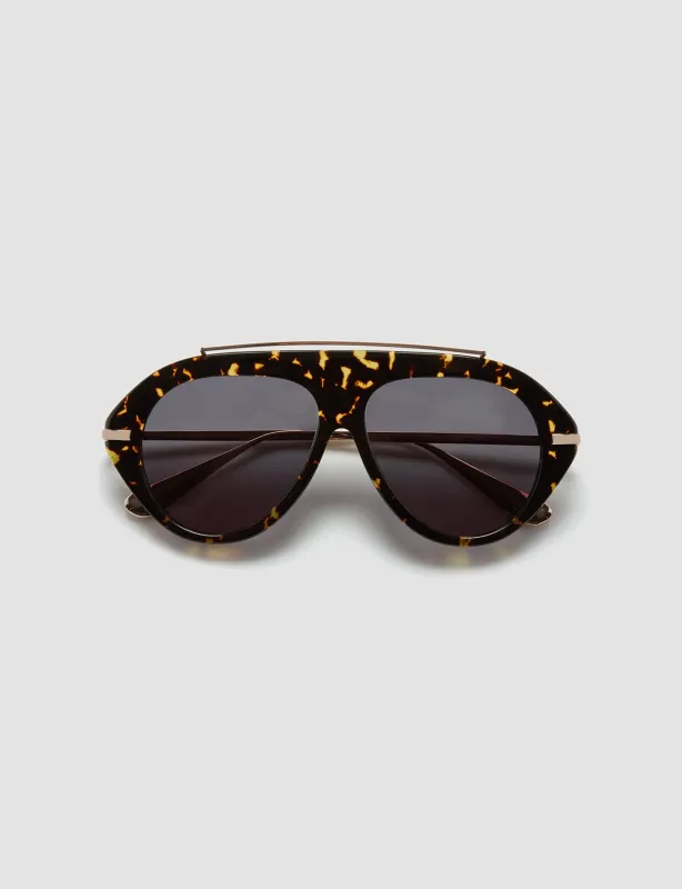 The Icon 2.0 Marble sold by Past Midnight