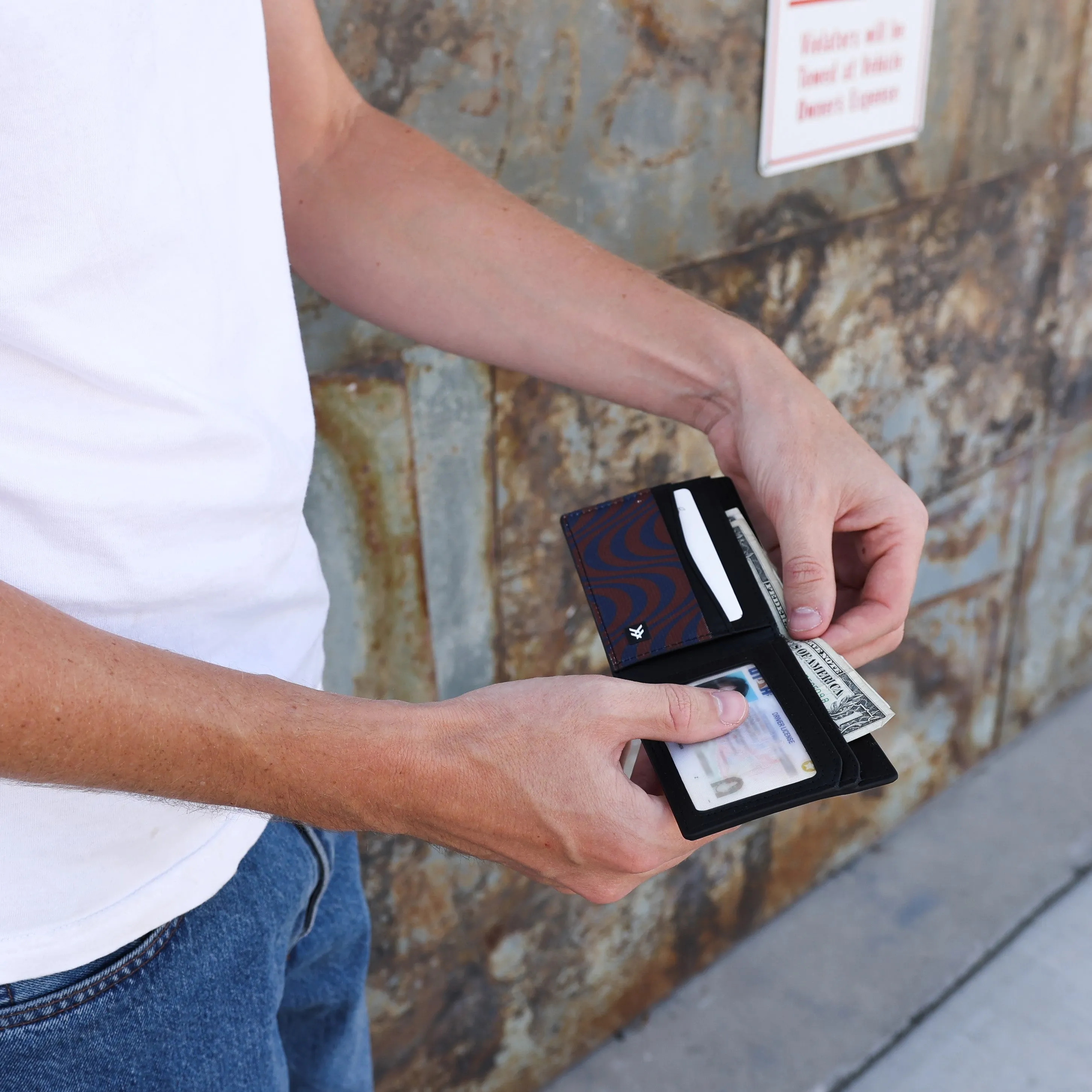 Holden - Cash Bifold Wallet sold by Thread Wallets product image thumbnail 3