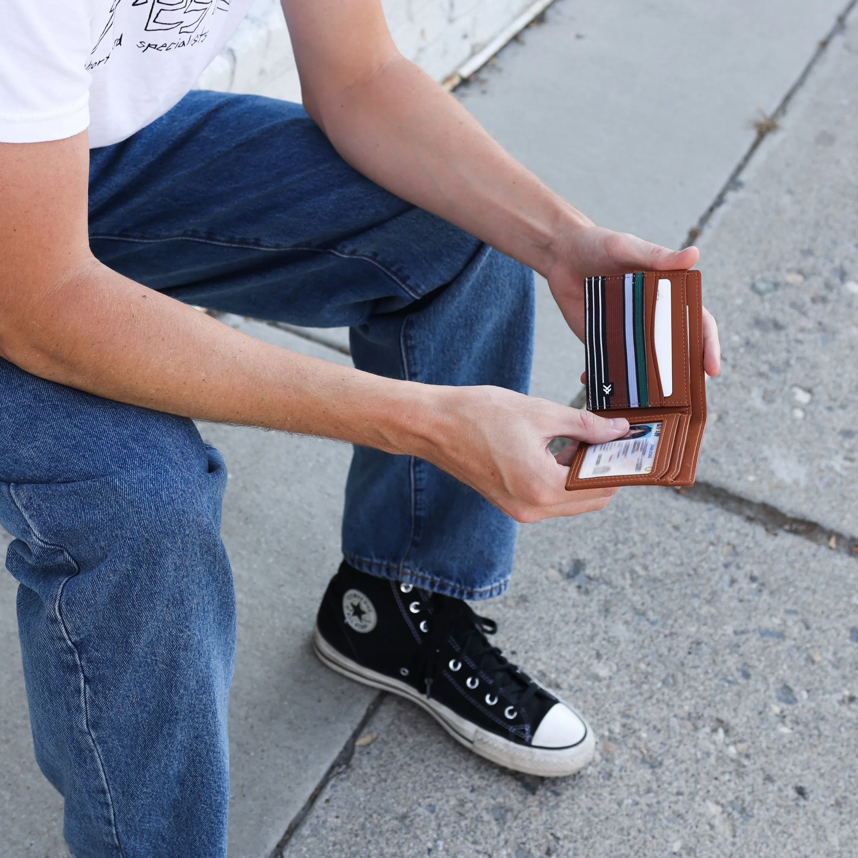 Wesley - Cash Bifold Wallet sold by Thread Wallets product image thumbnail 3