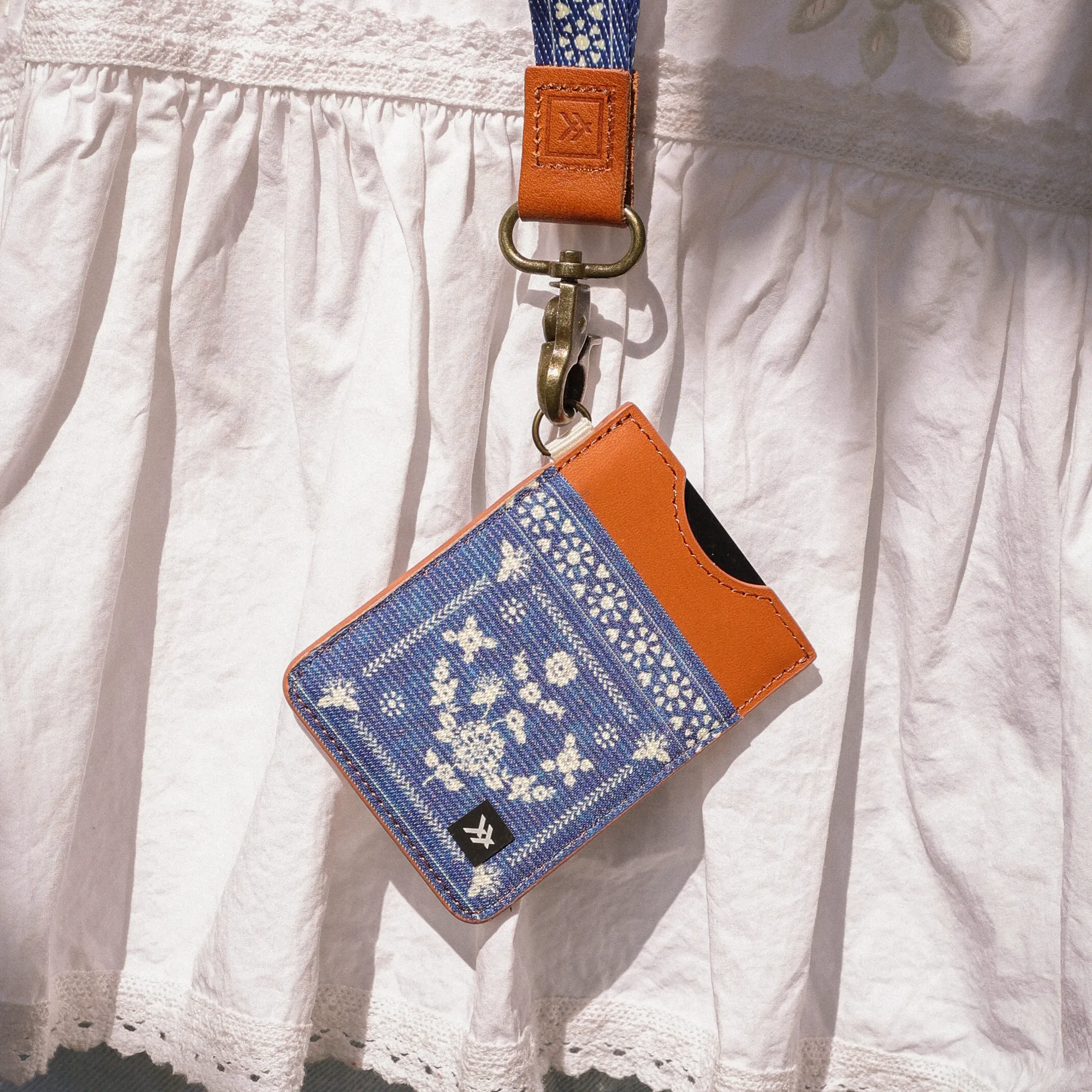 Sawyer sold by Thread Wallets product image thumbnail 5