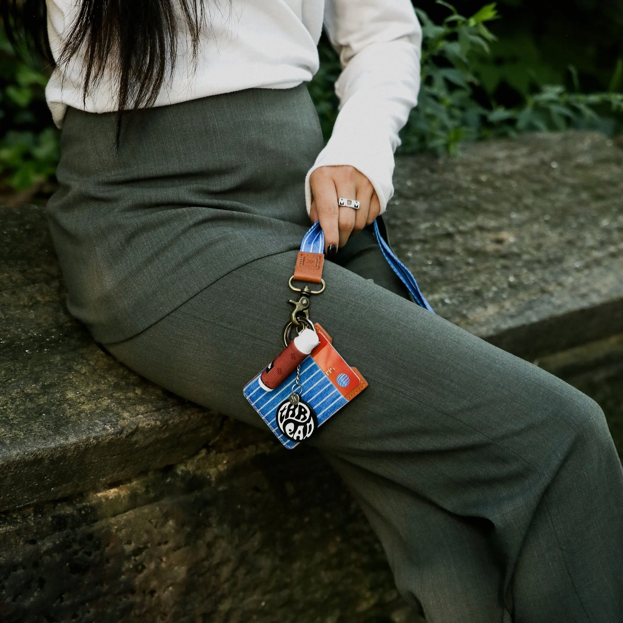 Otting - Vertical Wallet sold by Thread Wallets product image thumbnail 5