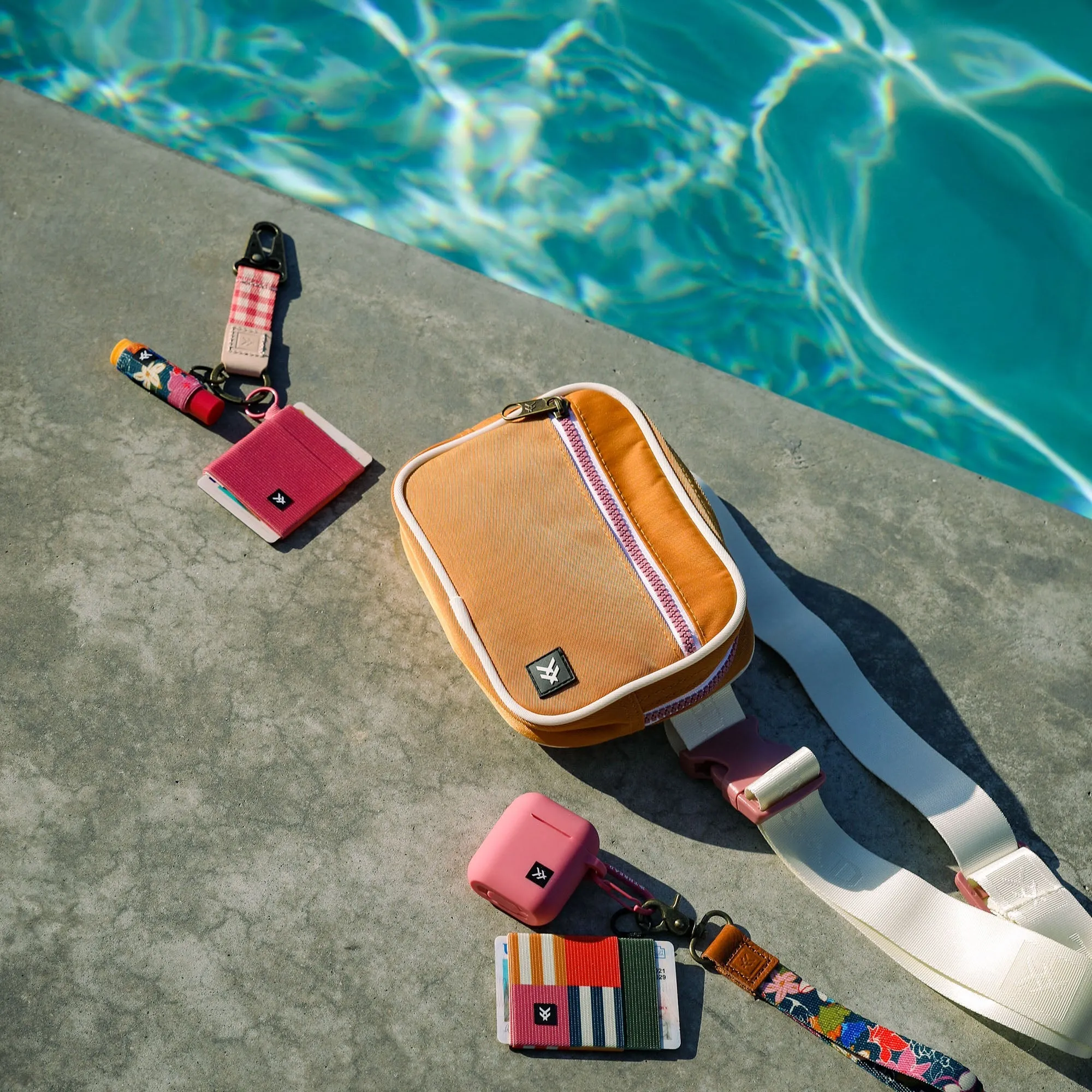 Marigold sold by Thread Wallets product image thumbnail 4