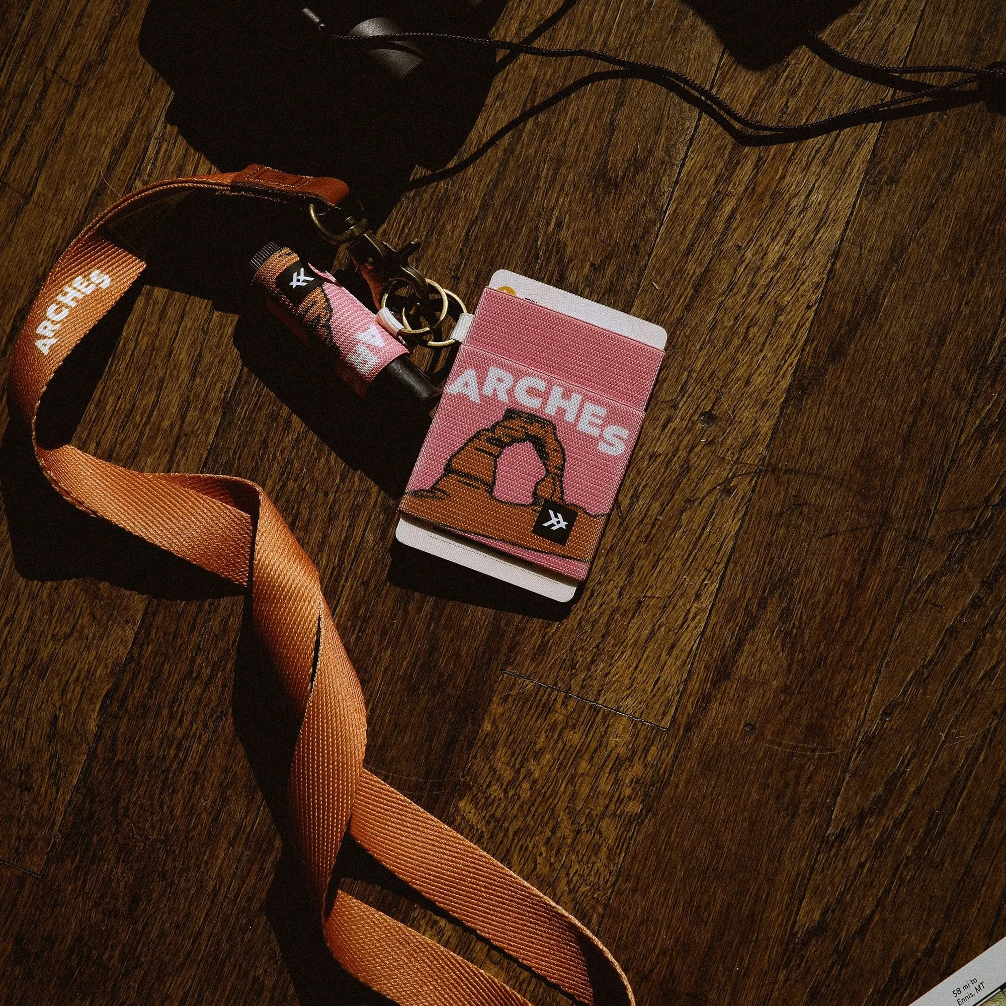 Arches - Elastic Wallet sold by Thread Wallets product image thumbnail 3