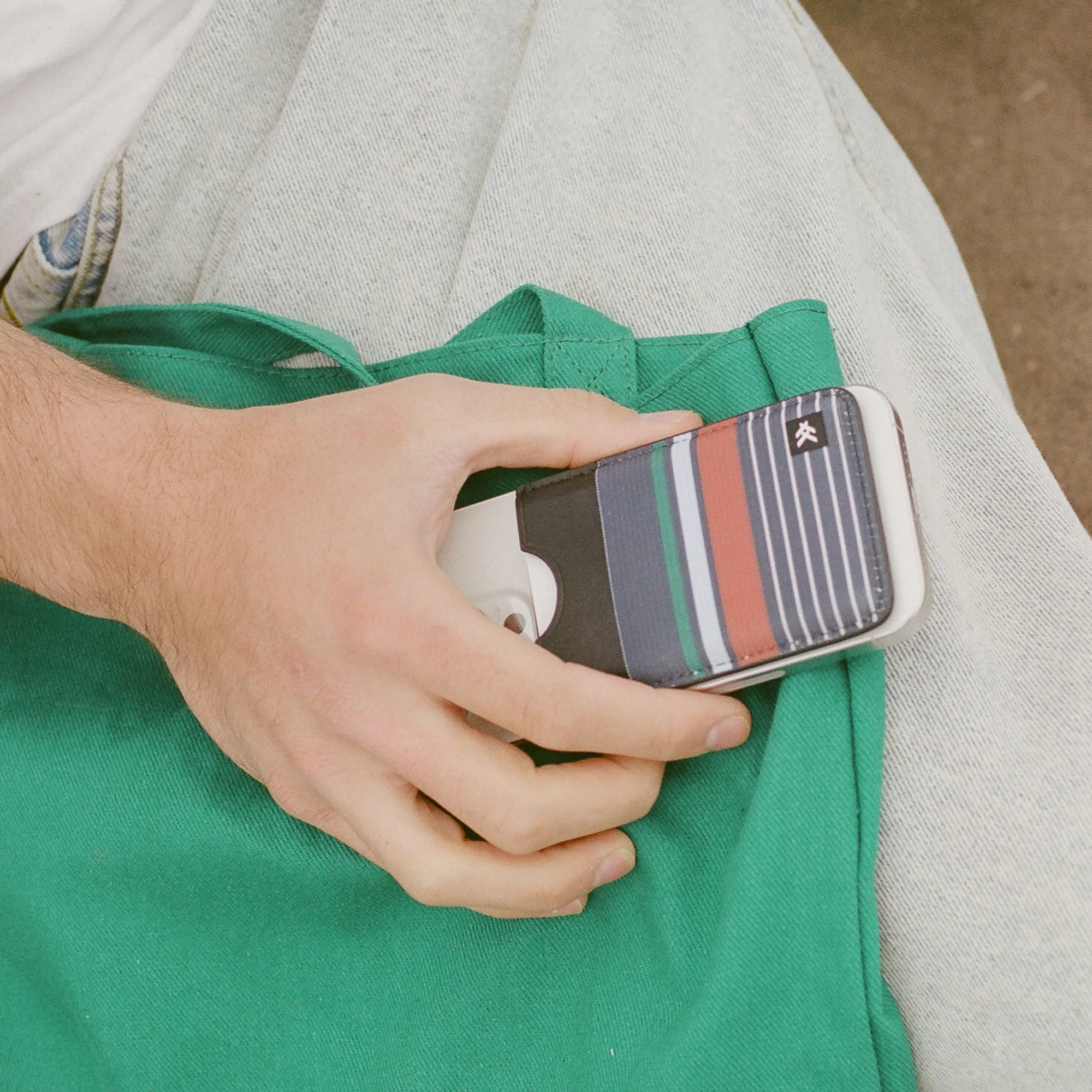 Wesley sold by Thread Wallets product image thumbnail 4