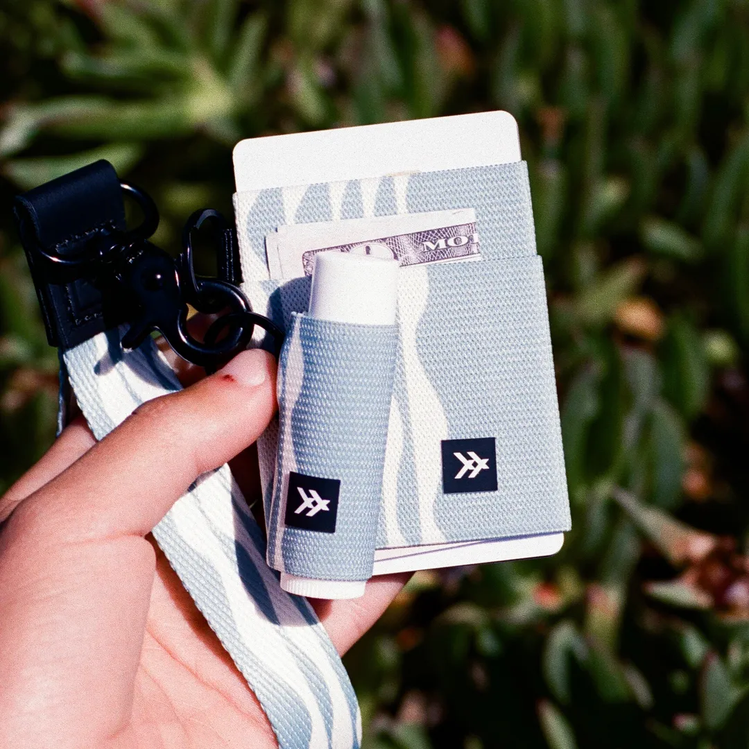 Wavy - Elastic Wallet sold by Thread Wallets product image thumbnail 3